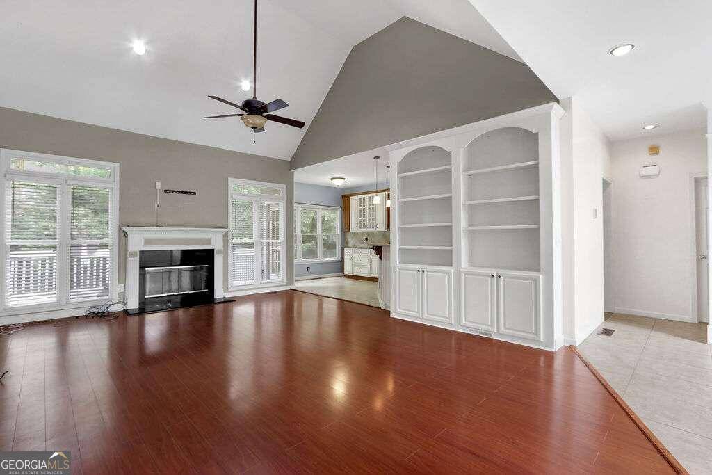 Marietta, GA 30064,1242 Commonwealth AVE SW