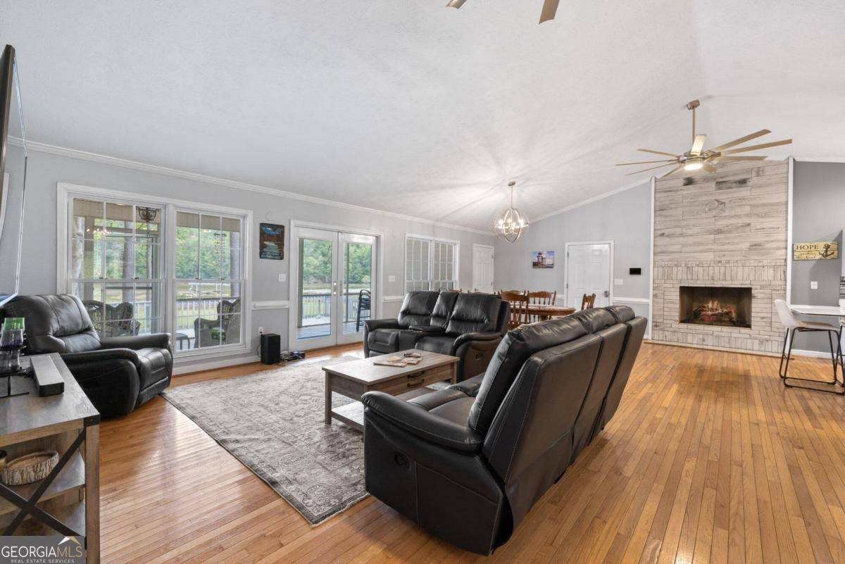 Buckhead, GA 30625,1011 Sugar Hill WAY