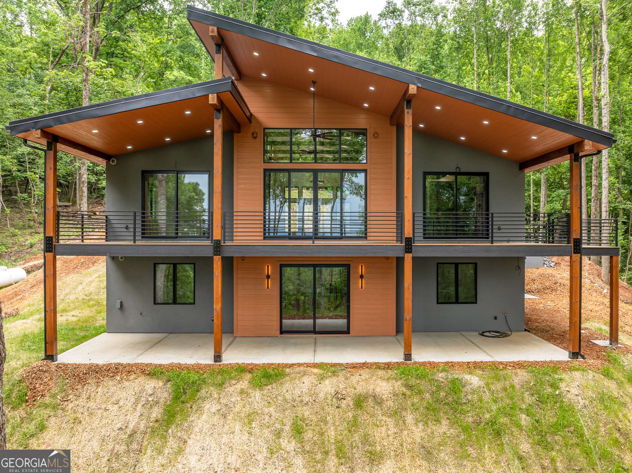 Ellijay, GA 30536,785 Bears Paw DR