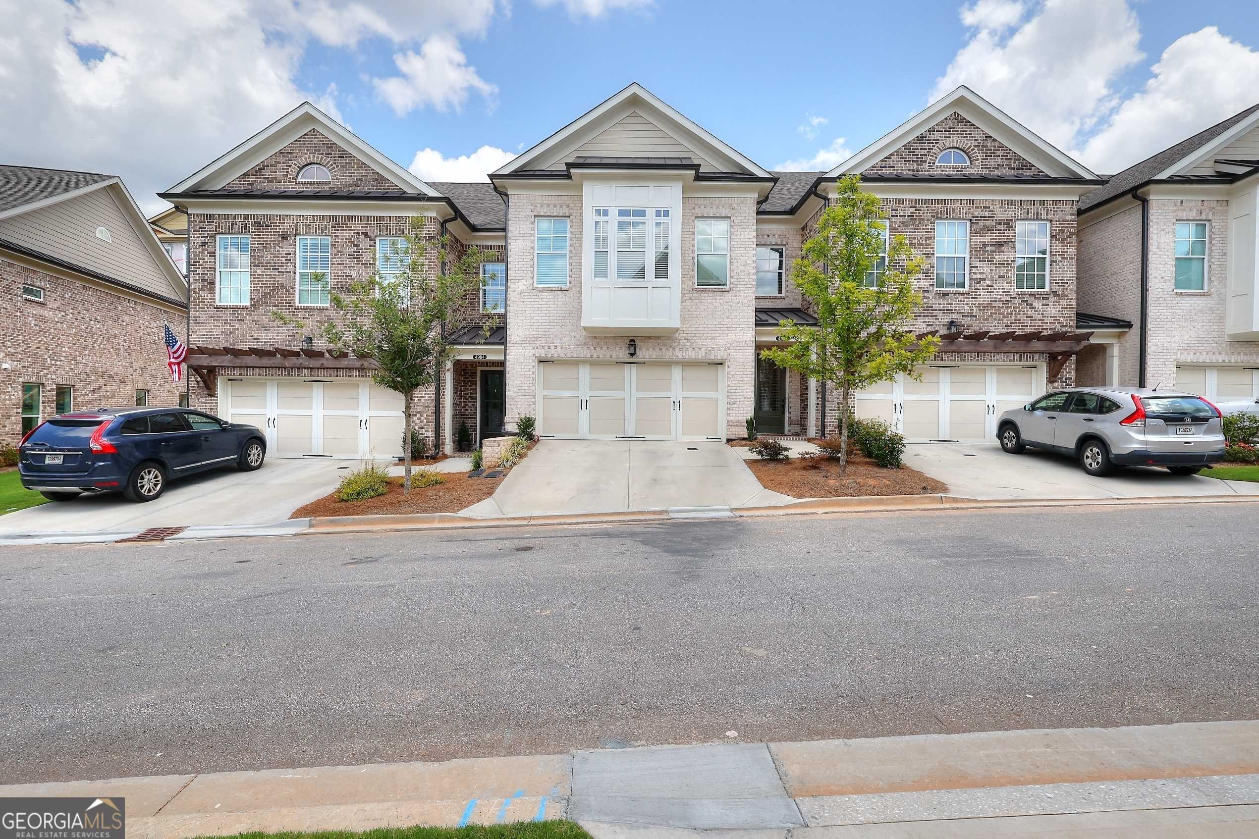 Peachtree Corners, GA 30092,4984 Sealy