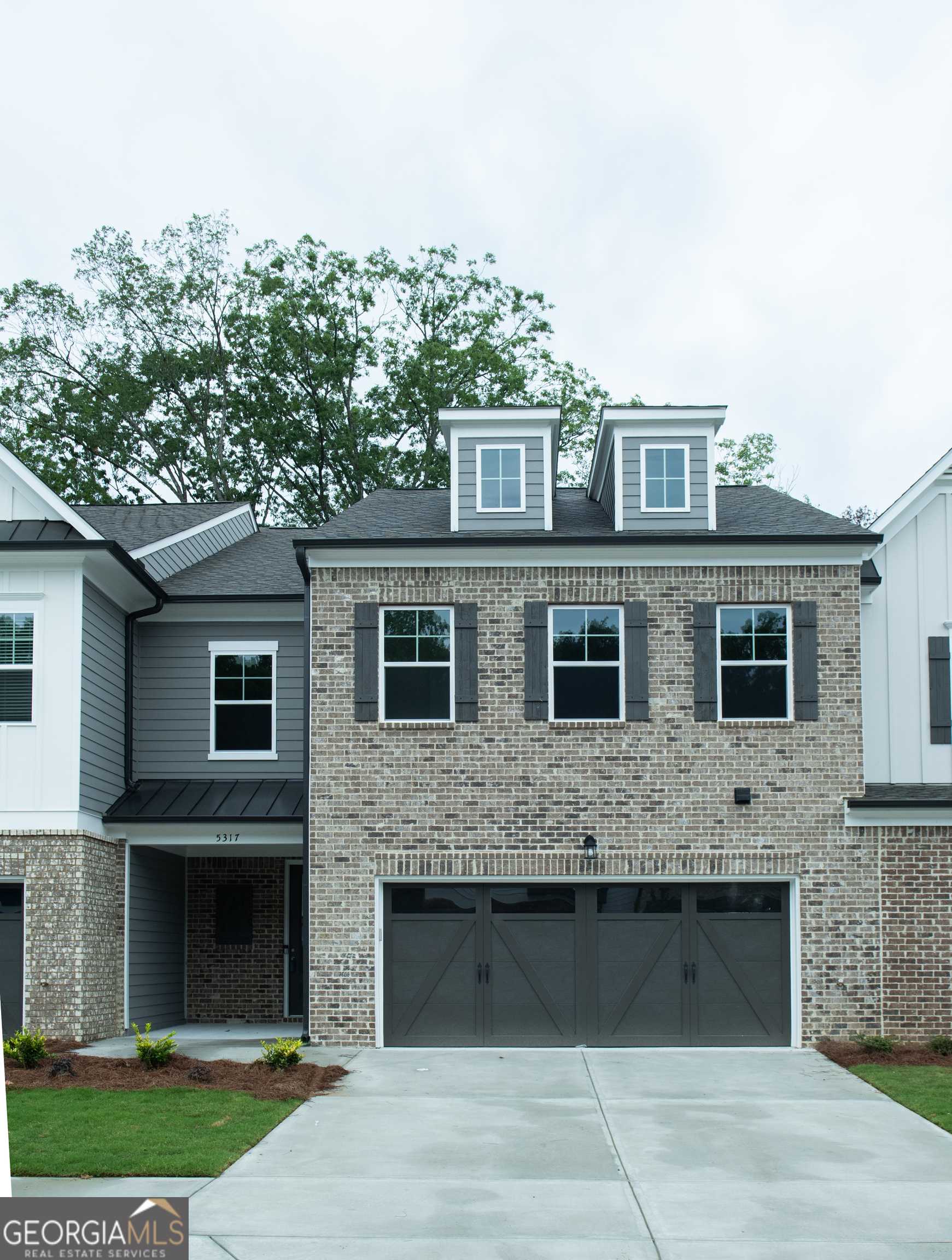 Flowery Branch, GA 30542,5338 GRAY BIRCH