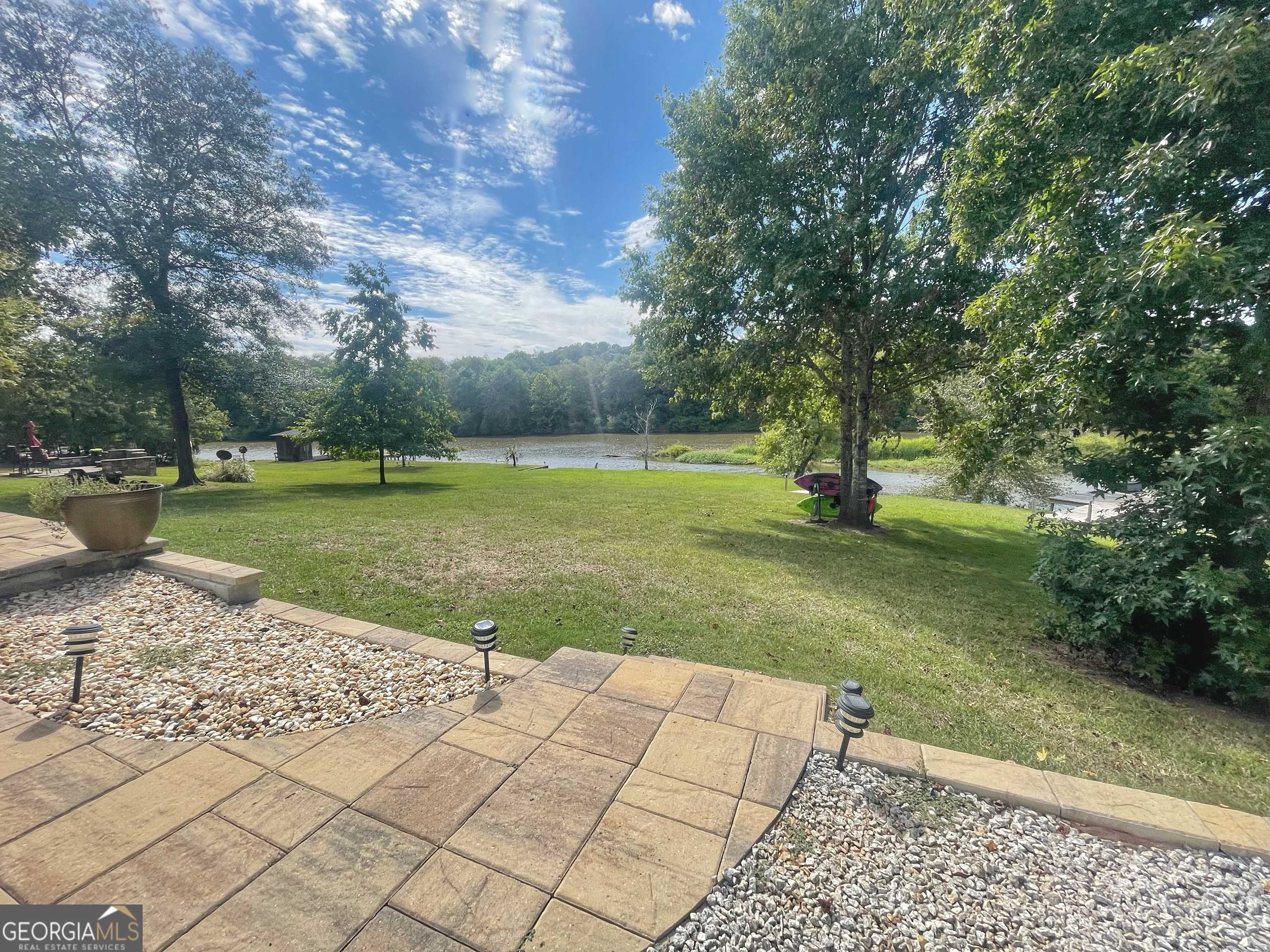 Eatonton, GA 31024,141 Edgewater DR