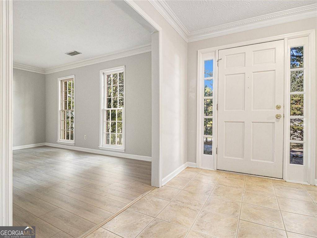 Roswell, GA 30076,210 Glenrose CT