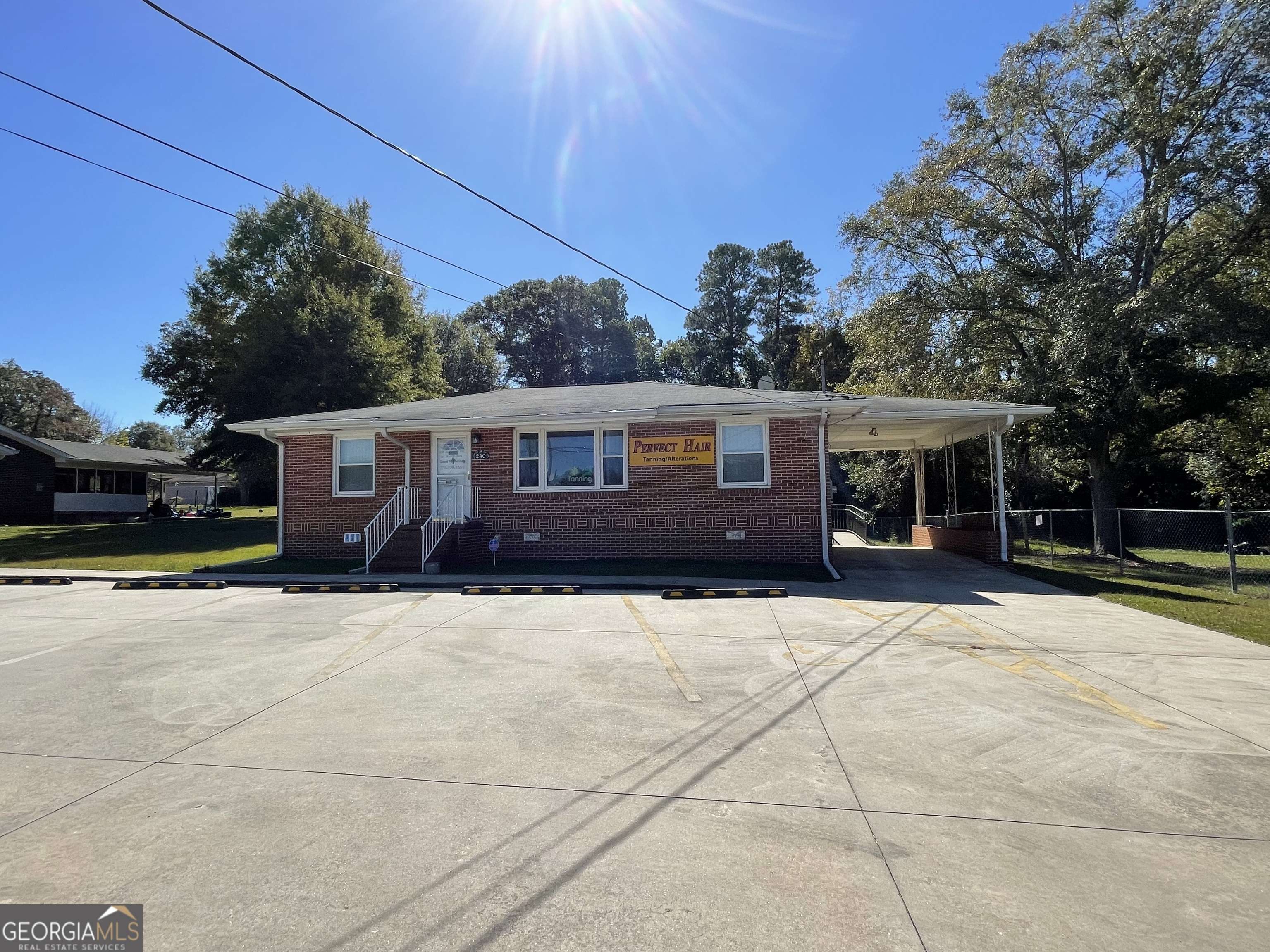 Griffin, GA 30224,240 Airport RD