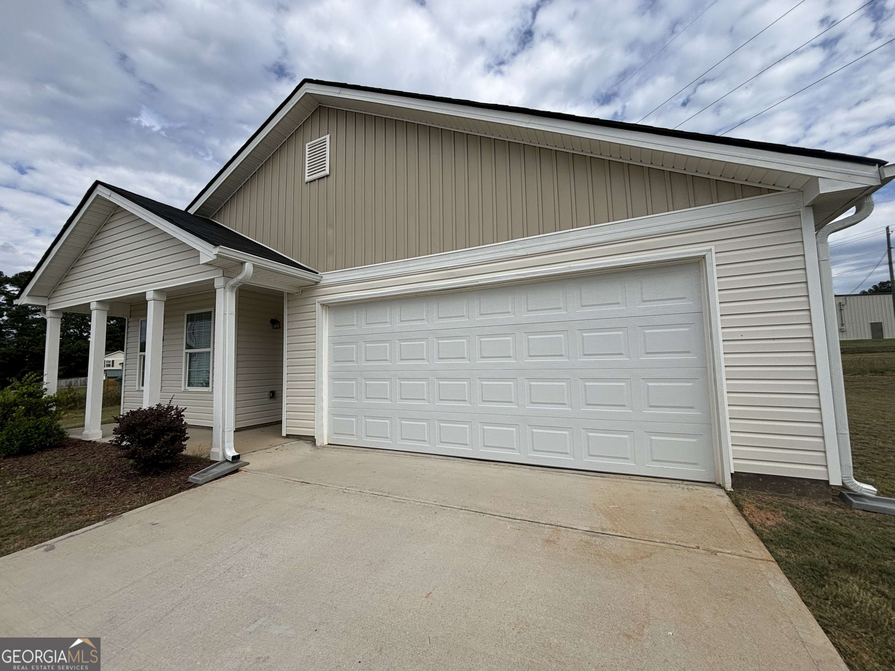 Chatsworth, GA 30705,325 Middleton CT