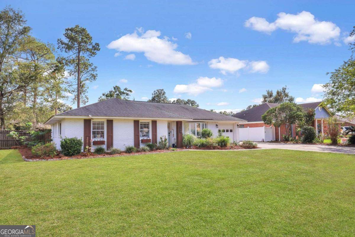 Savannah, GA 31419,106 Pine Grove DR