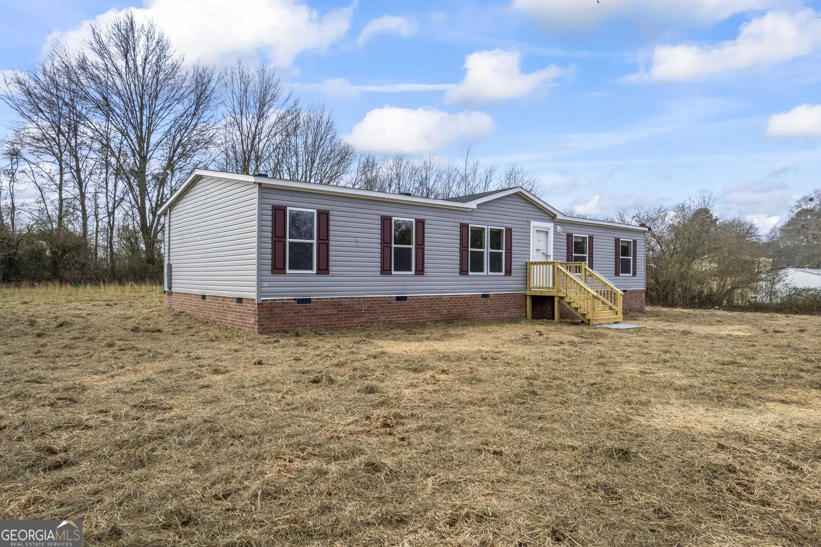 Carnesville, GA 30521,101 Marigold DR