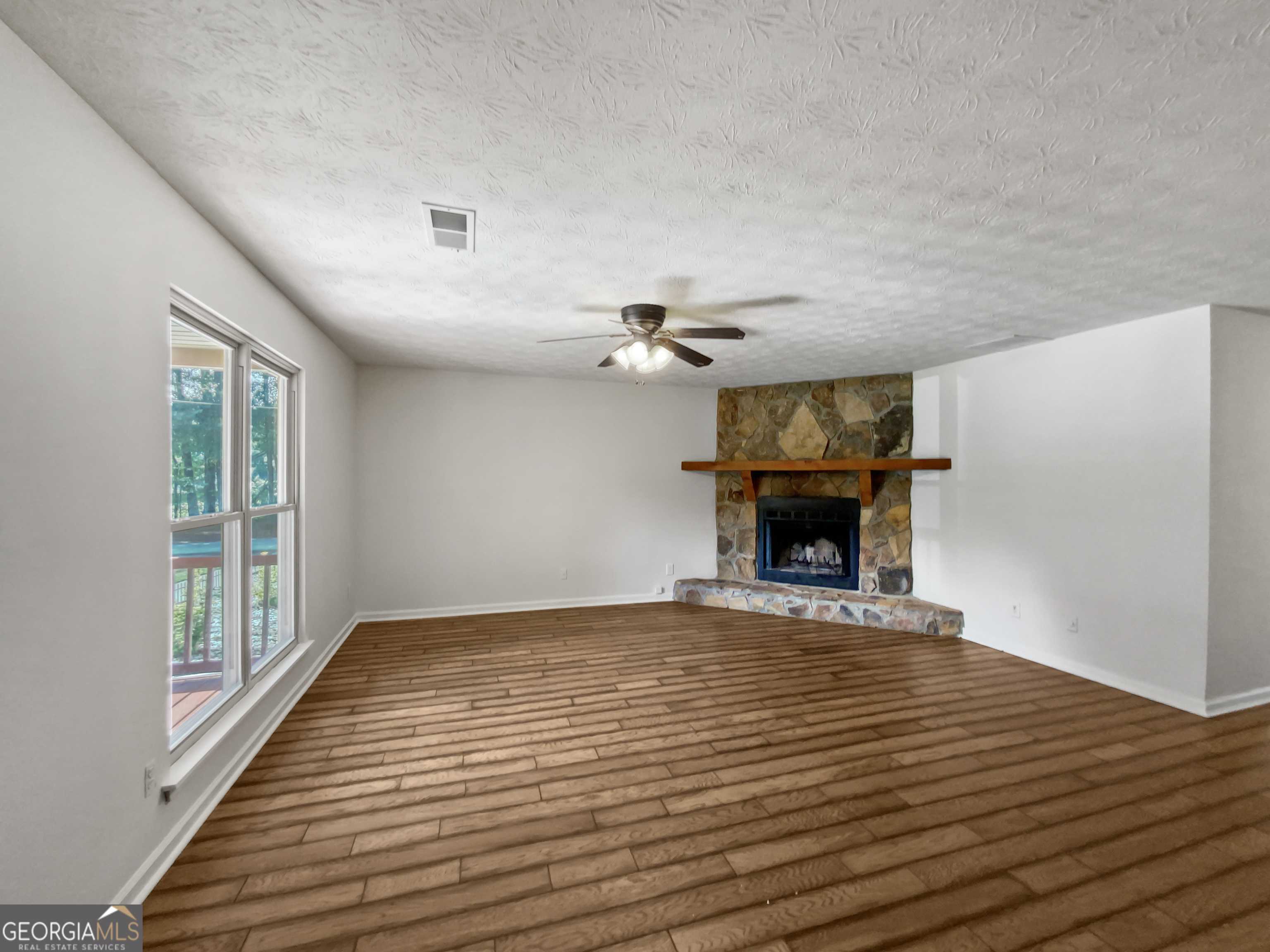 Stockbridge, GA 30281,128 Libby LN