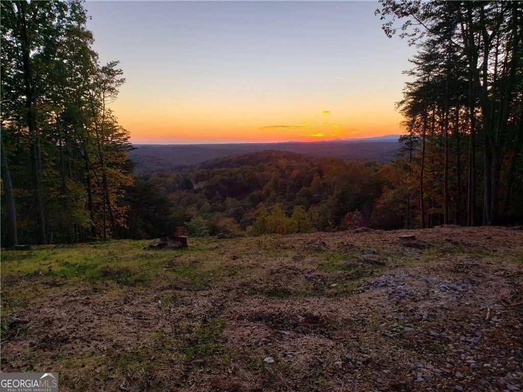 Dahlonega, GA 30533,158 Crown Mountain