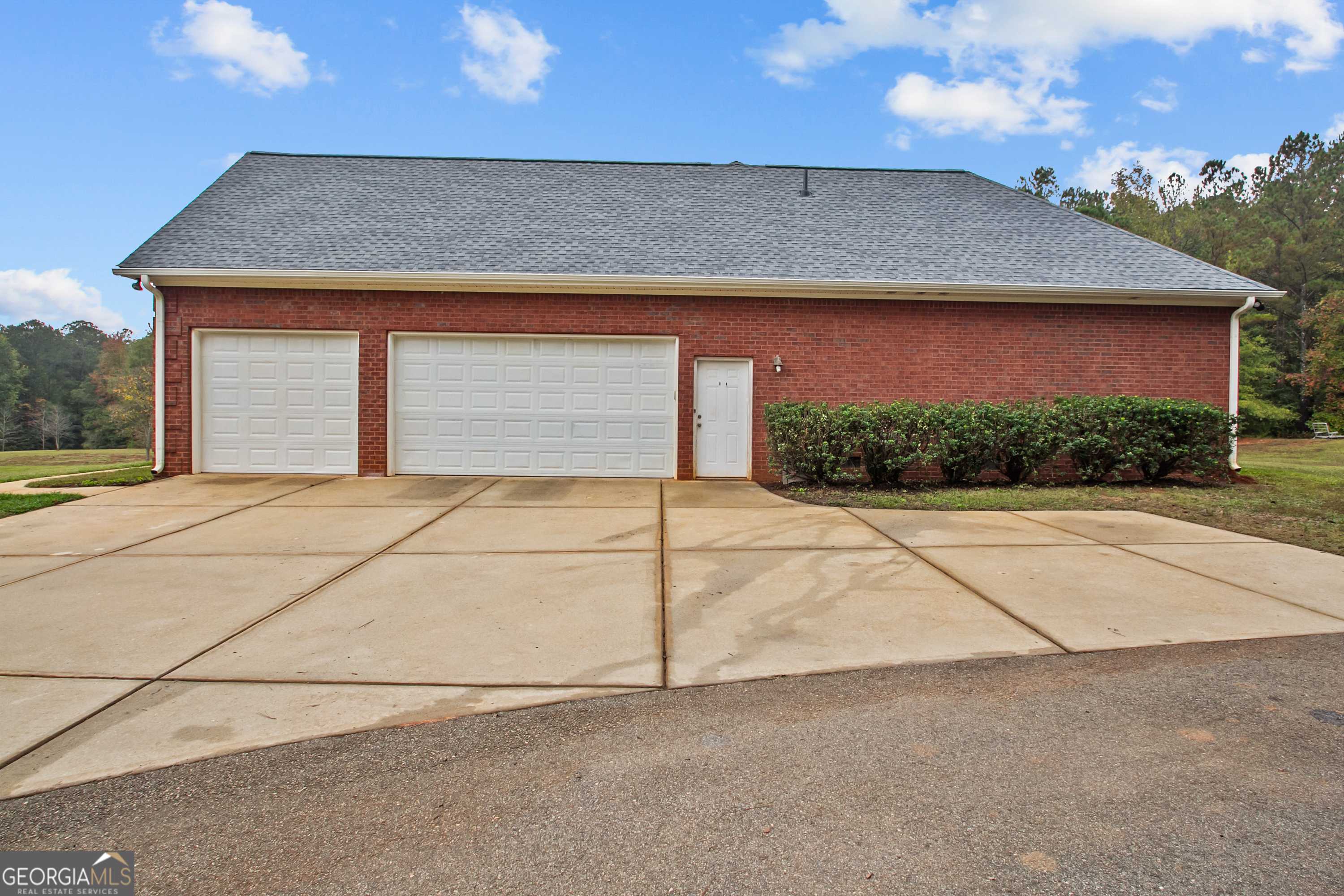 Forsyth, GA 31029,90 Bunn