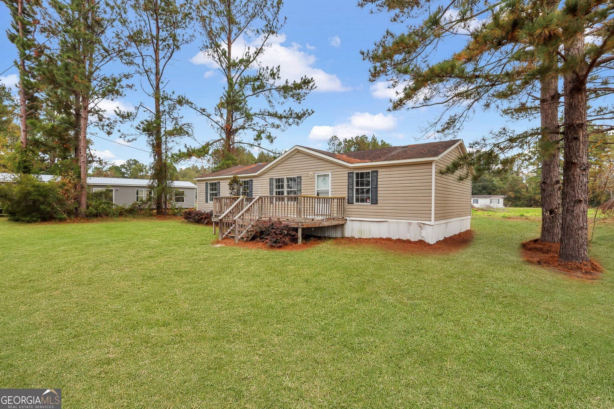 Jesup, GA 31545,16 Barn Road Circle