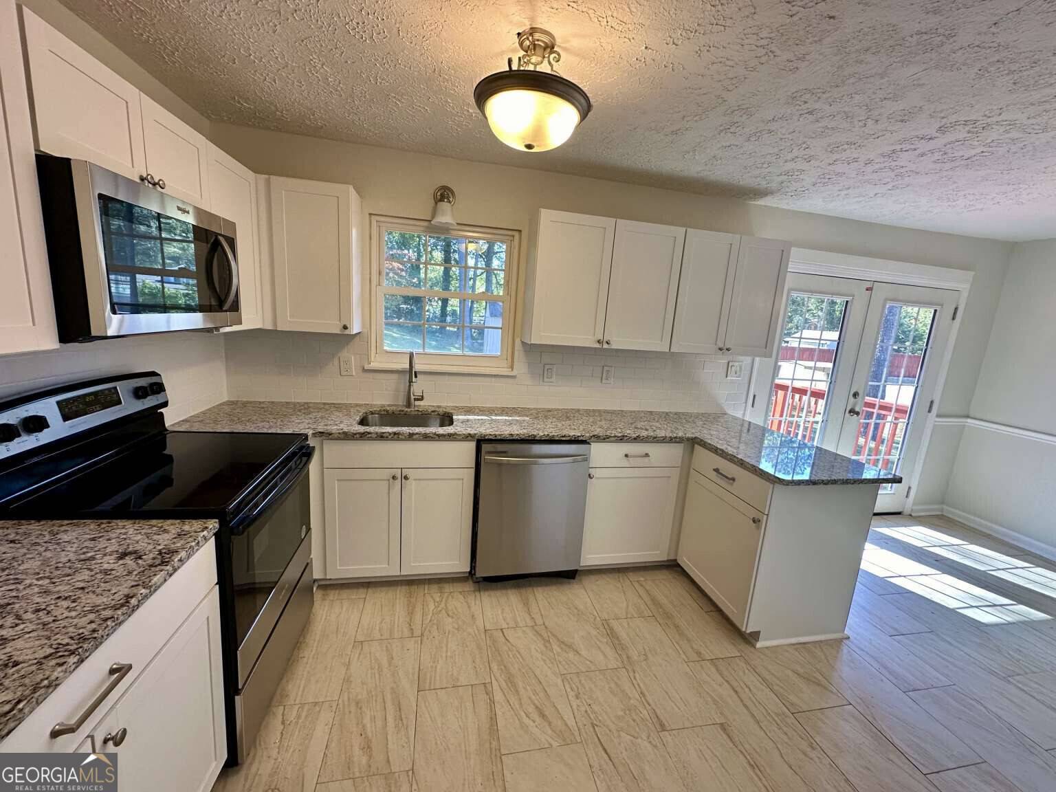 Lawrenceville, GA 30044,1872 N Oak DR