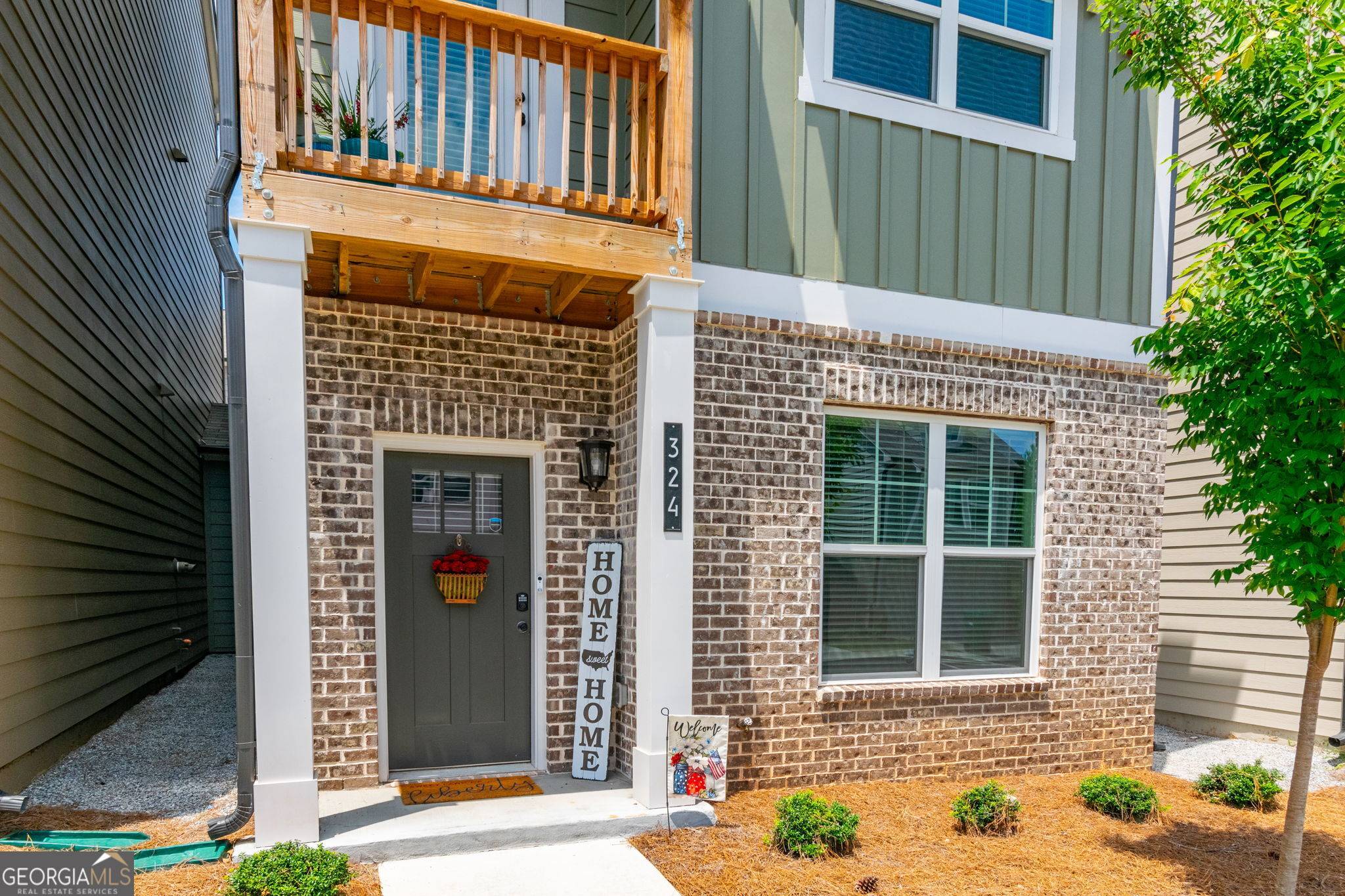 Woodstock, GA 30189,324 Hayden CIR