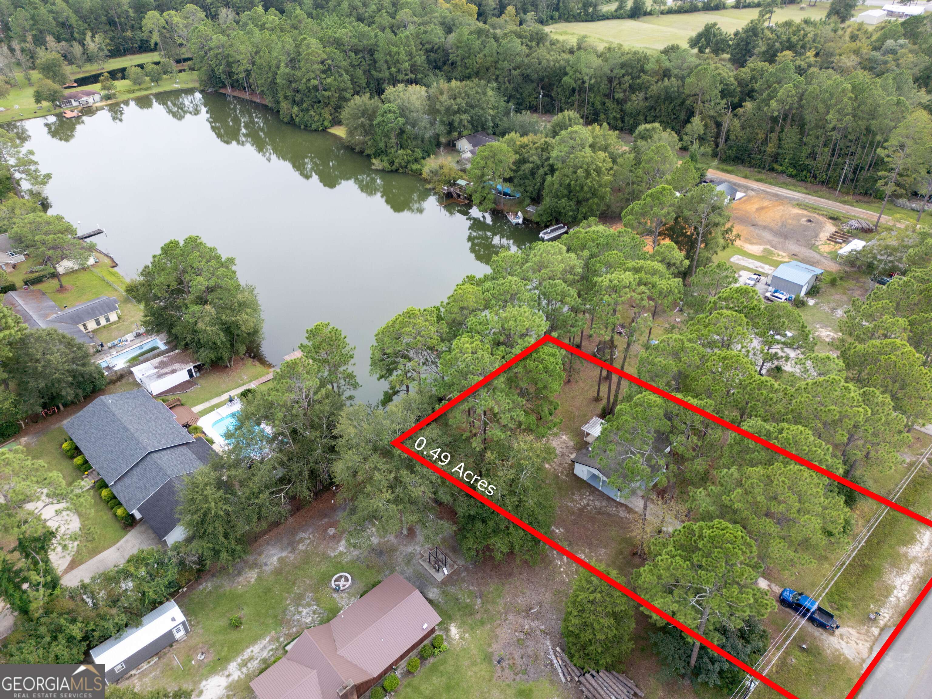 Baxley, GA 31513,266 Lakeview