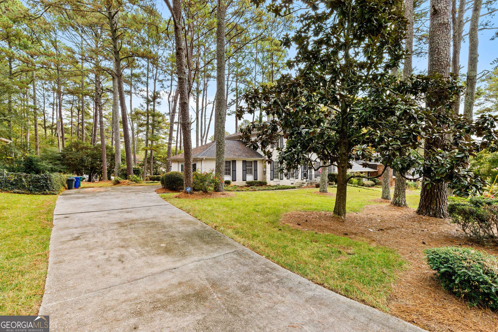 Stone Mountain, GA 30083,987 Flamecrest DR