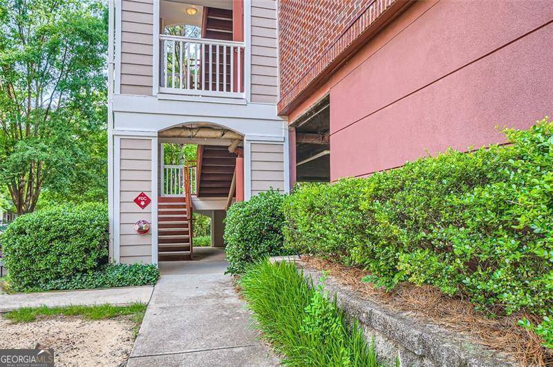 Atlanta, GA 30338,4333 DUNWOODY #3401