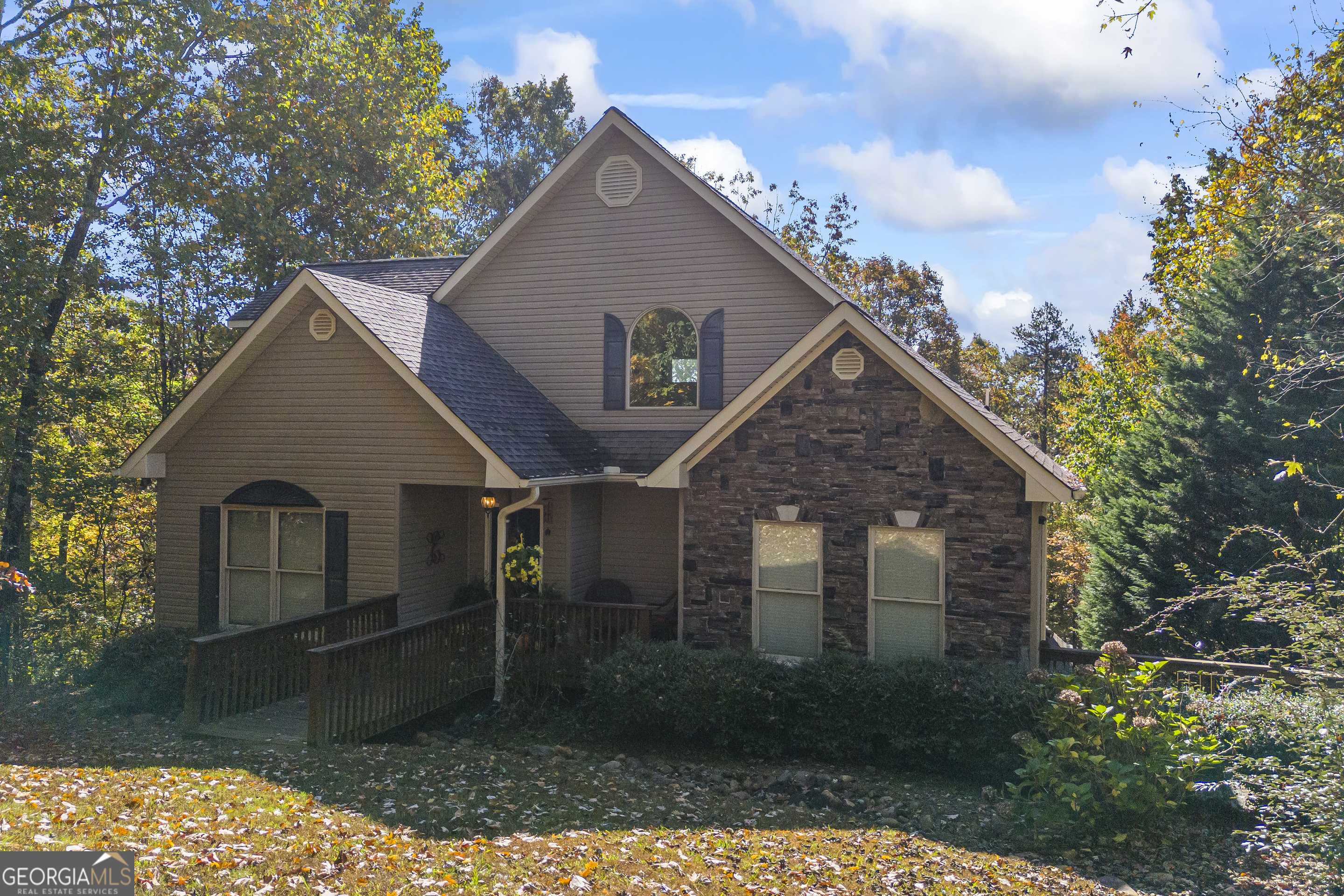 Toccoa, GA 30577,1601 Trestle Ridge