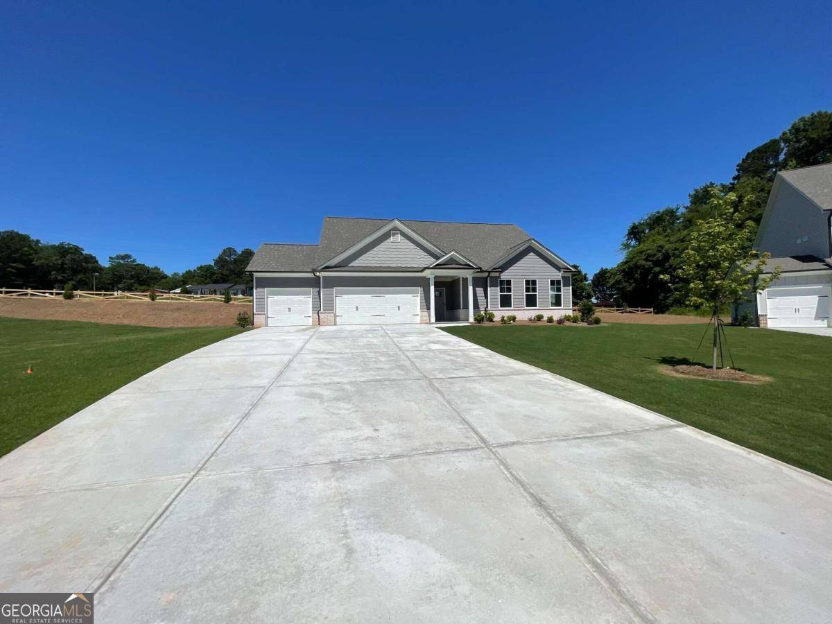 Hoschton, GA 30548,155 Cherokee Rose LN