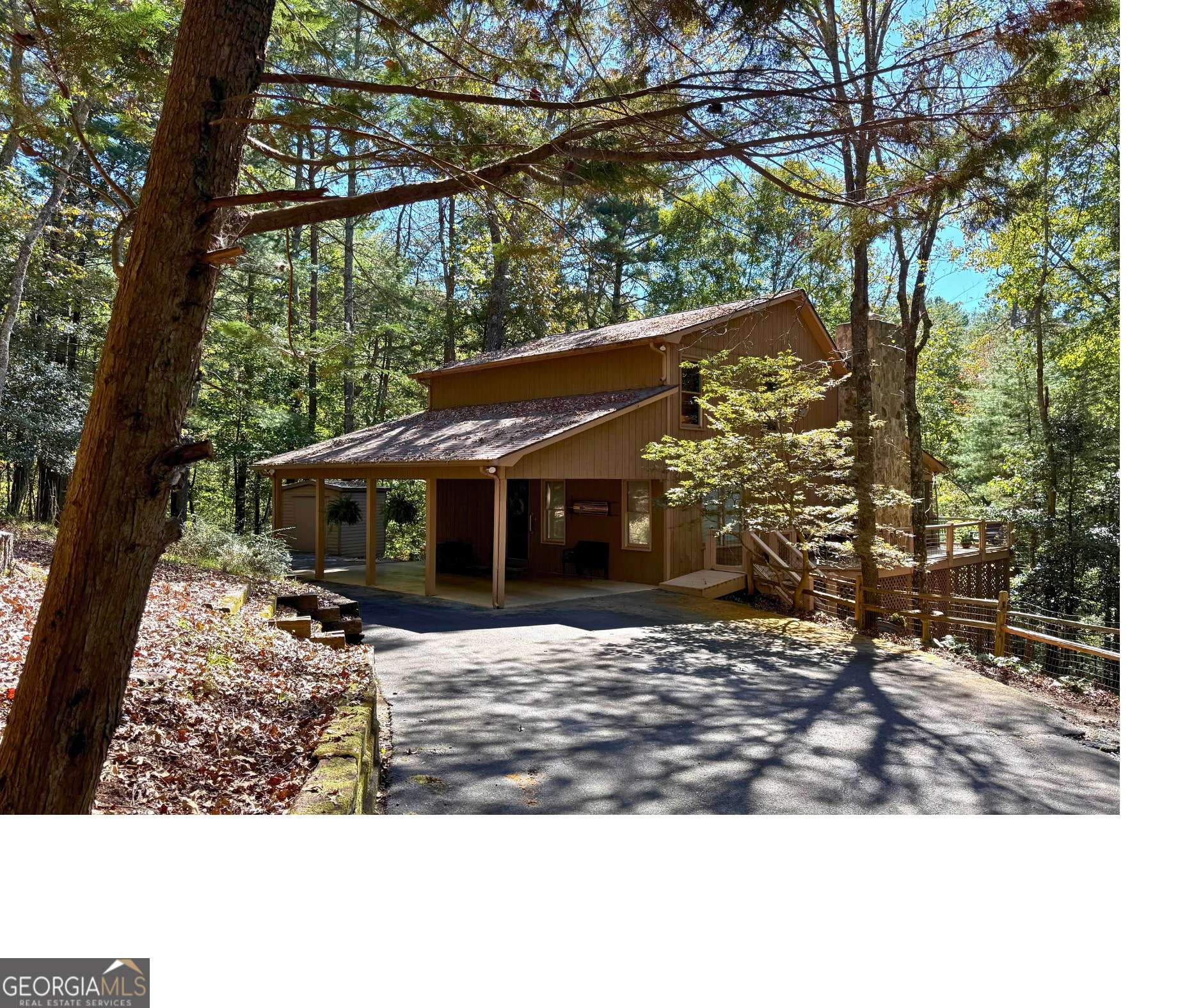 Ellijay, GA 30536,141 Indian Cave