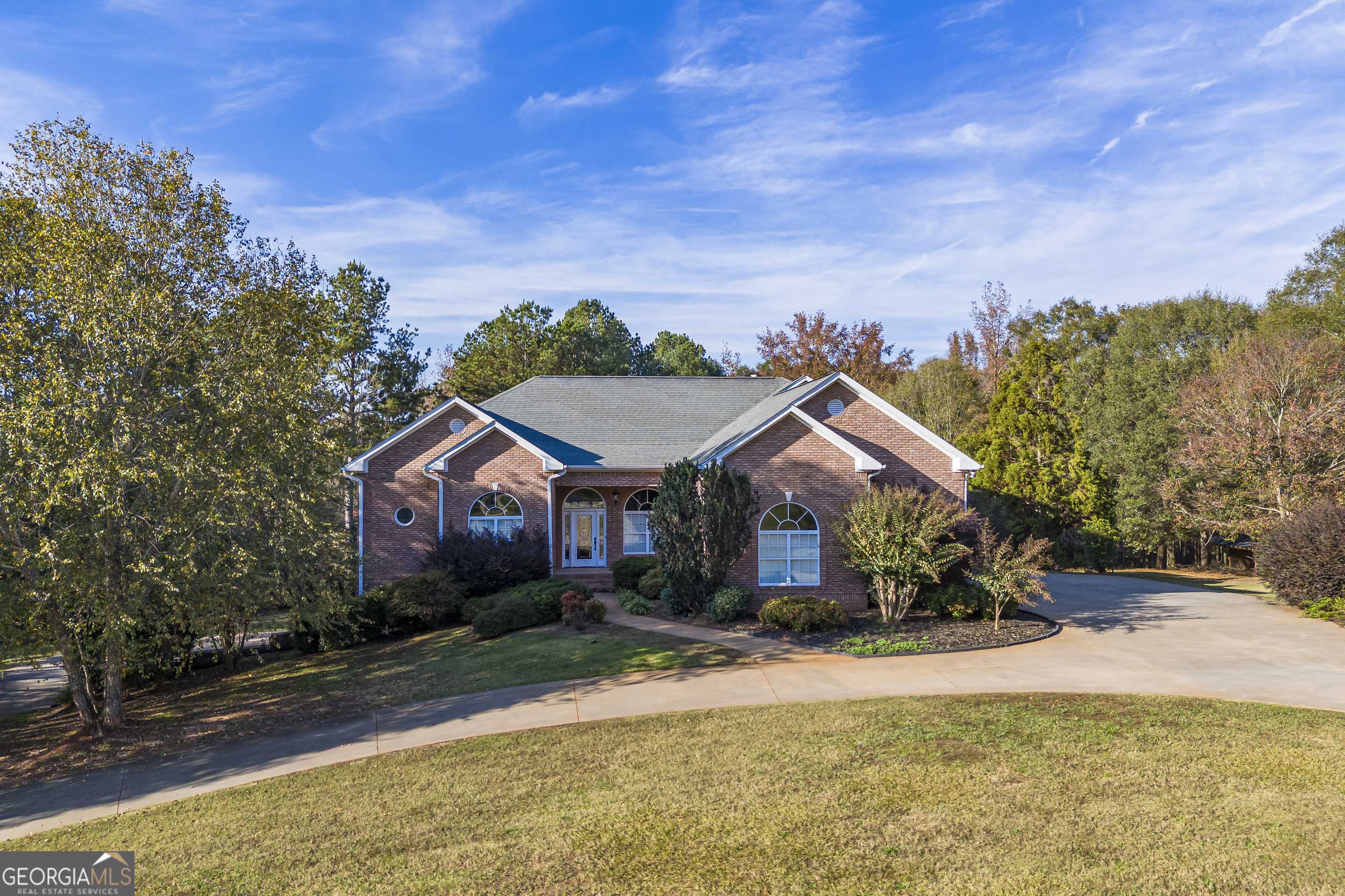 Royston, GA 30662,582 Deerfield LN