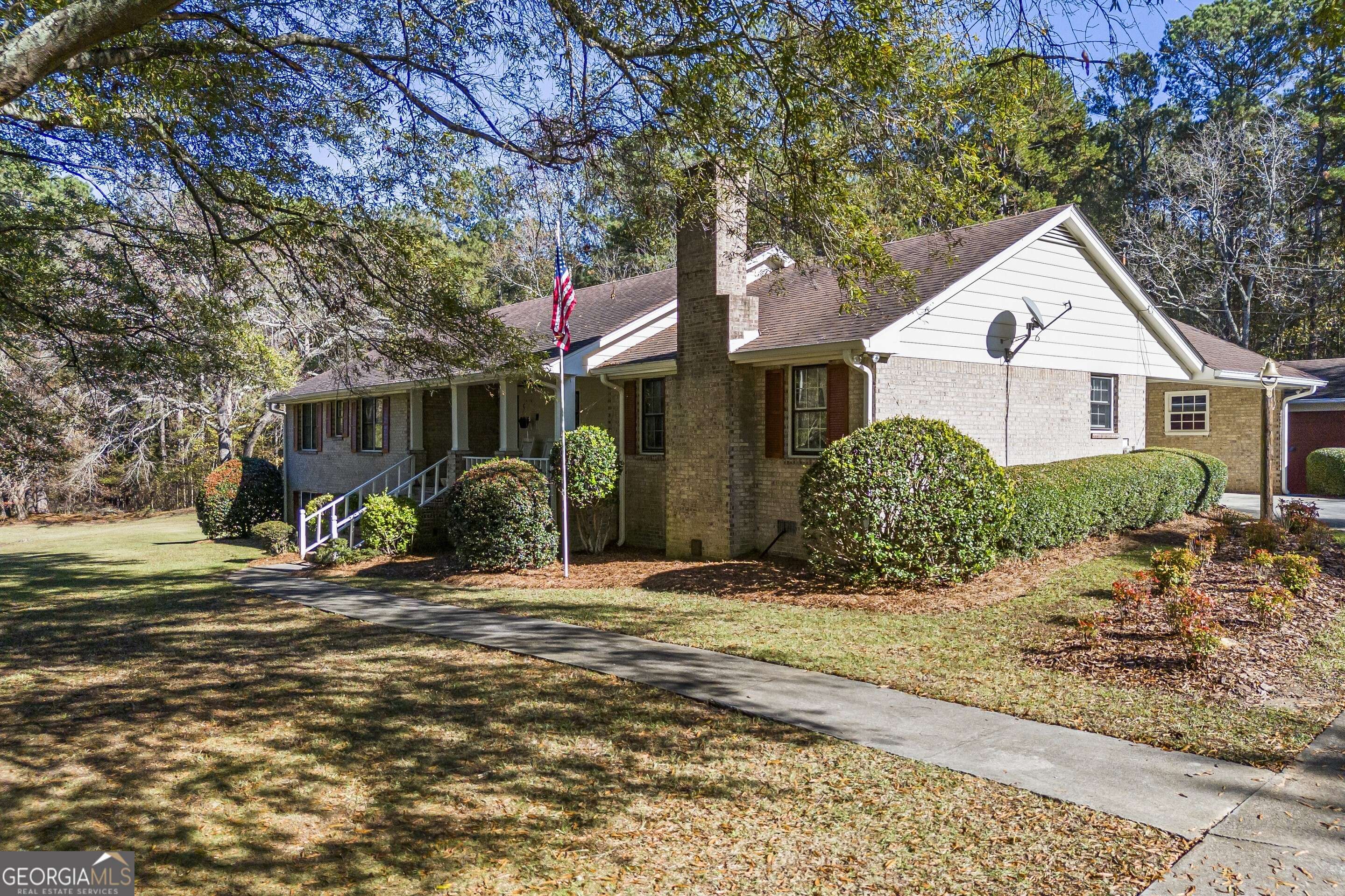 Loganville, GA 30052,3520 Tom Brewer RD
