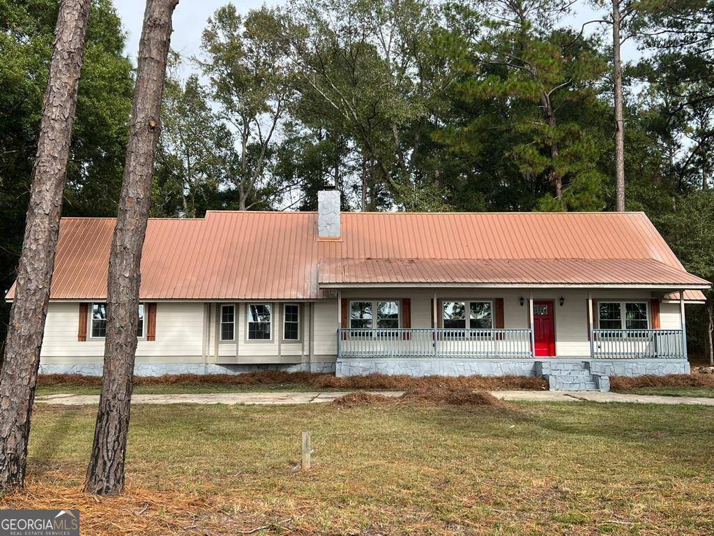 Screven, GA 31560,1435 E Lake DR