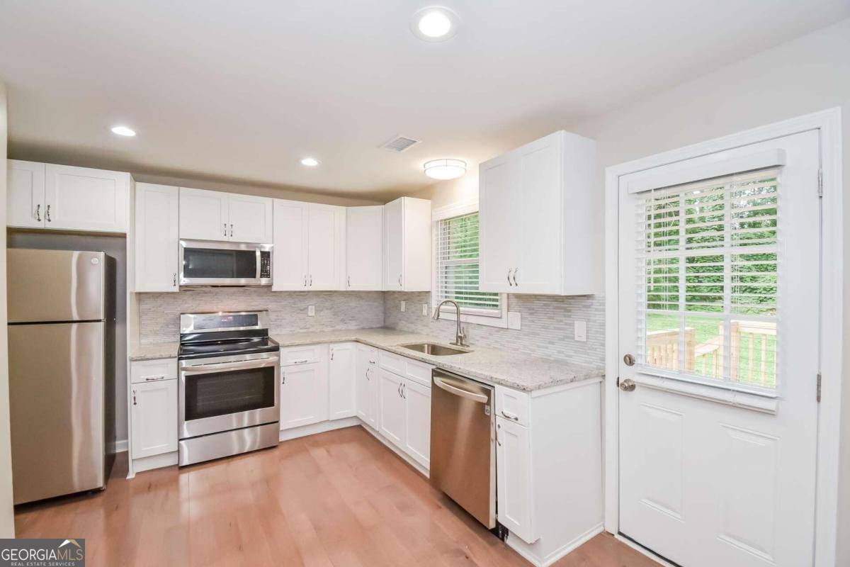 Mableton, GA 30126,429 Landers DR SW