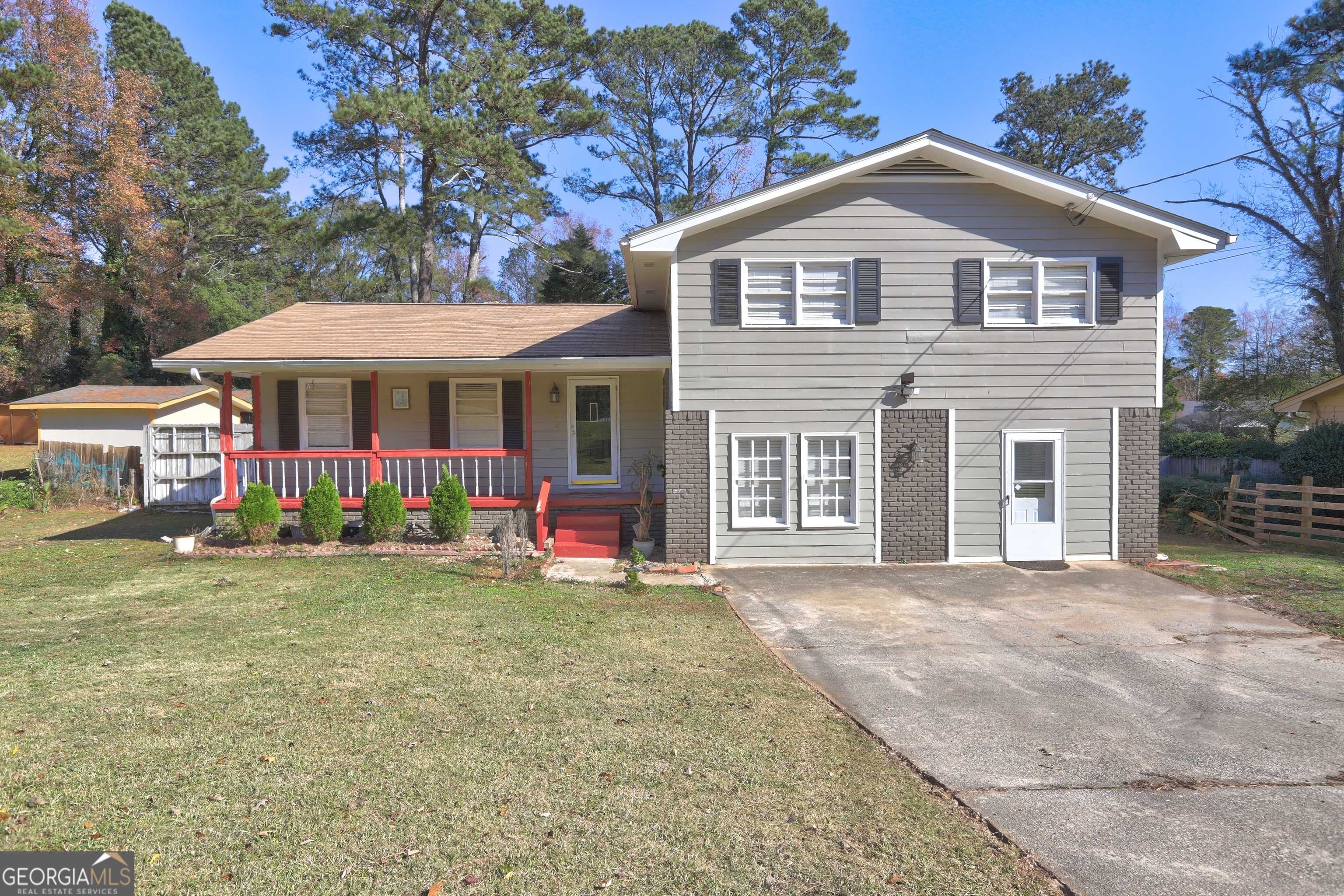 Lilburn, GA 30047,390 Greenwood DR NW