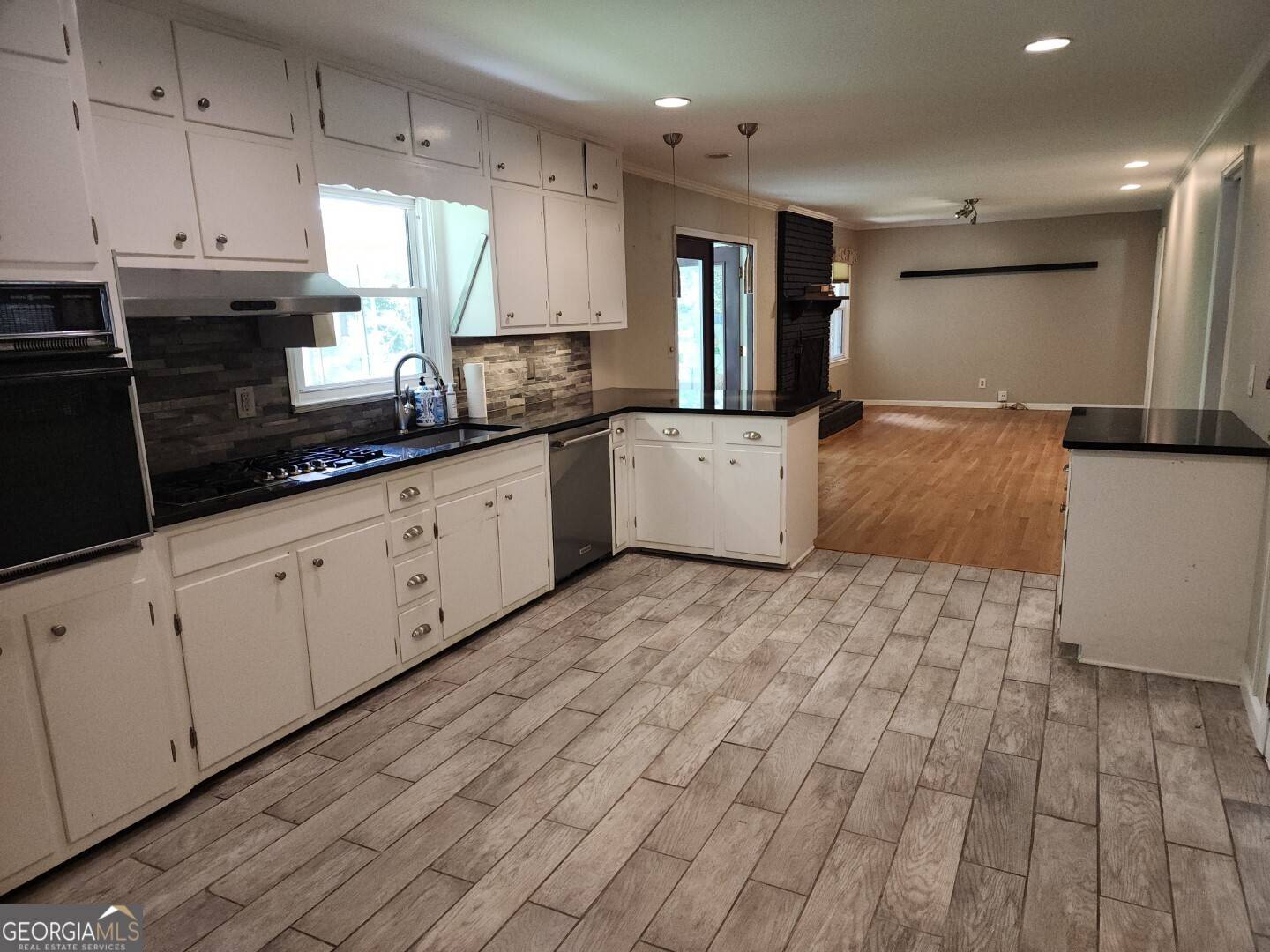 Tucker, GA 30084,2479 Landeau CIR