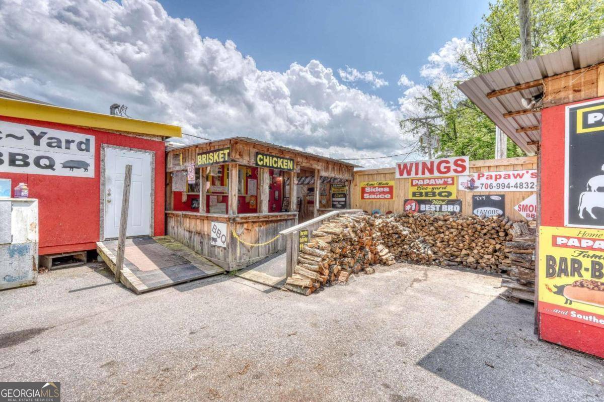 Blairsville, GA 30512,11026 Hwy 325 Papaw'S Bbq