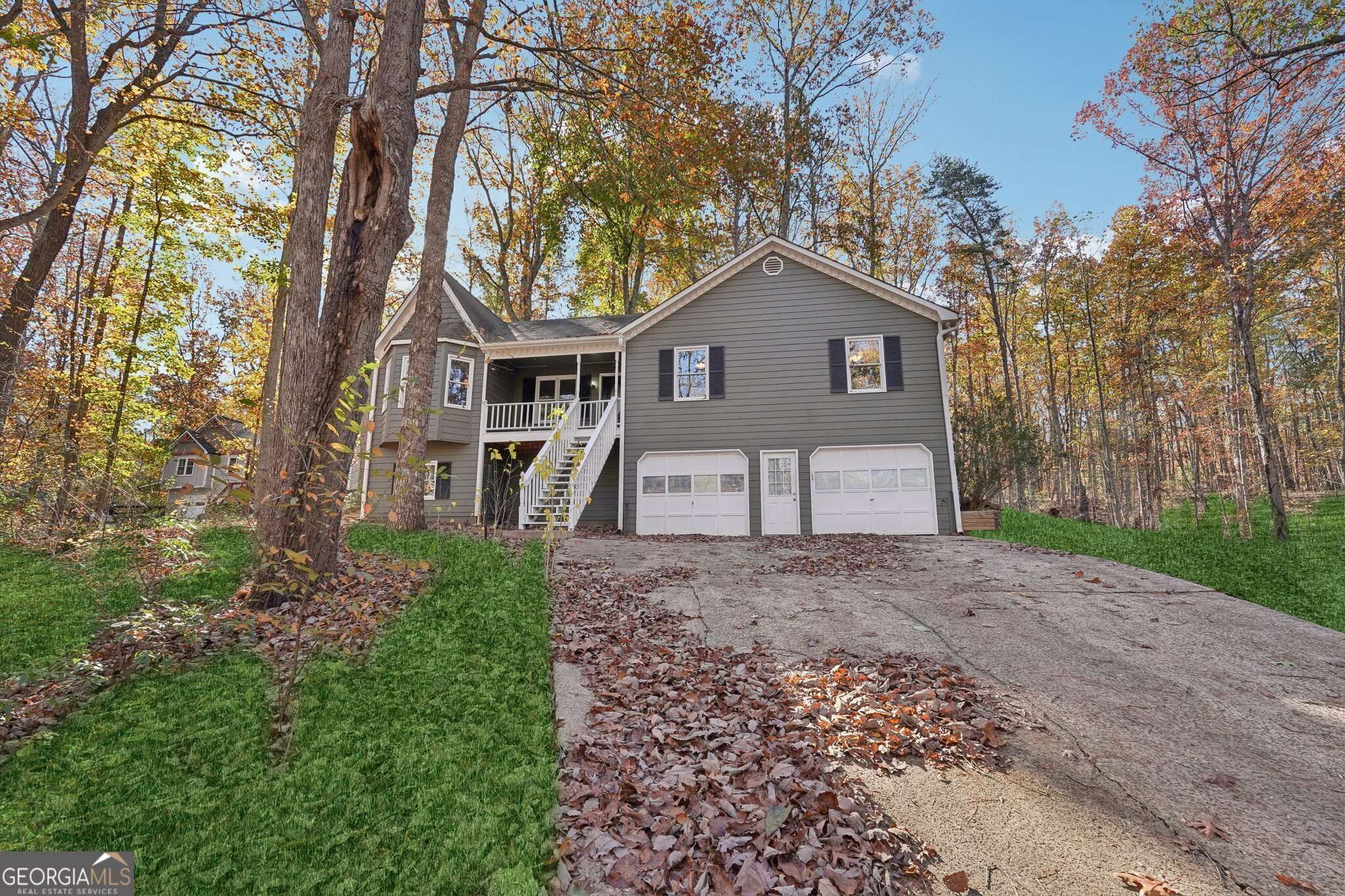 Canton, GA 30115,821 White Stag LN