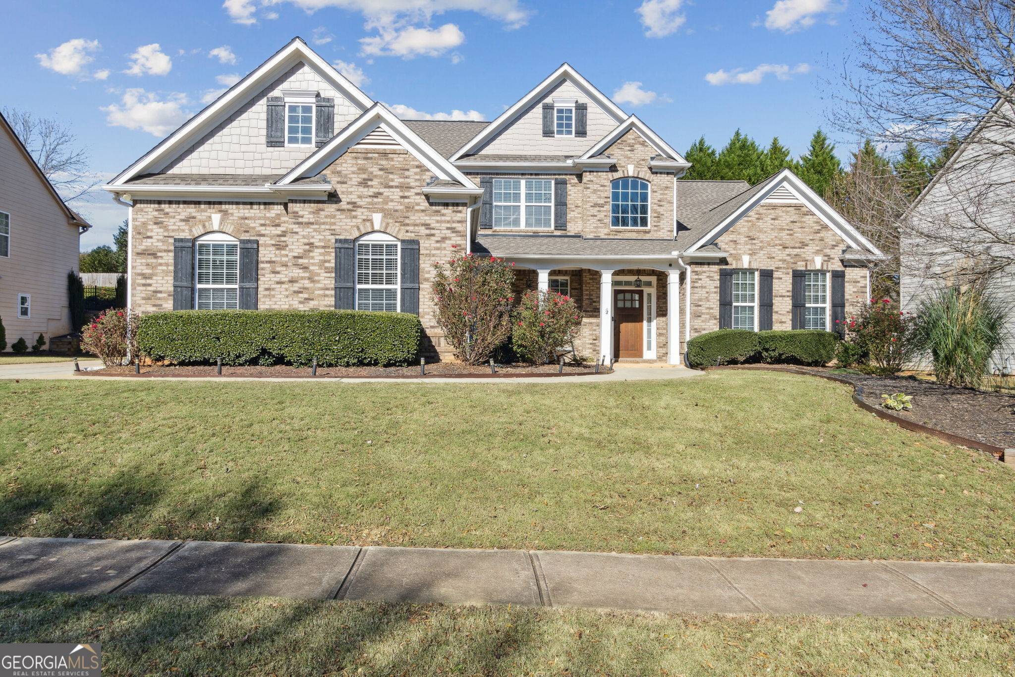 Braselton, GA 30517,922 Wallace Falls