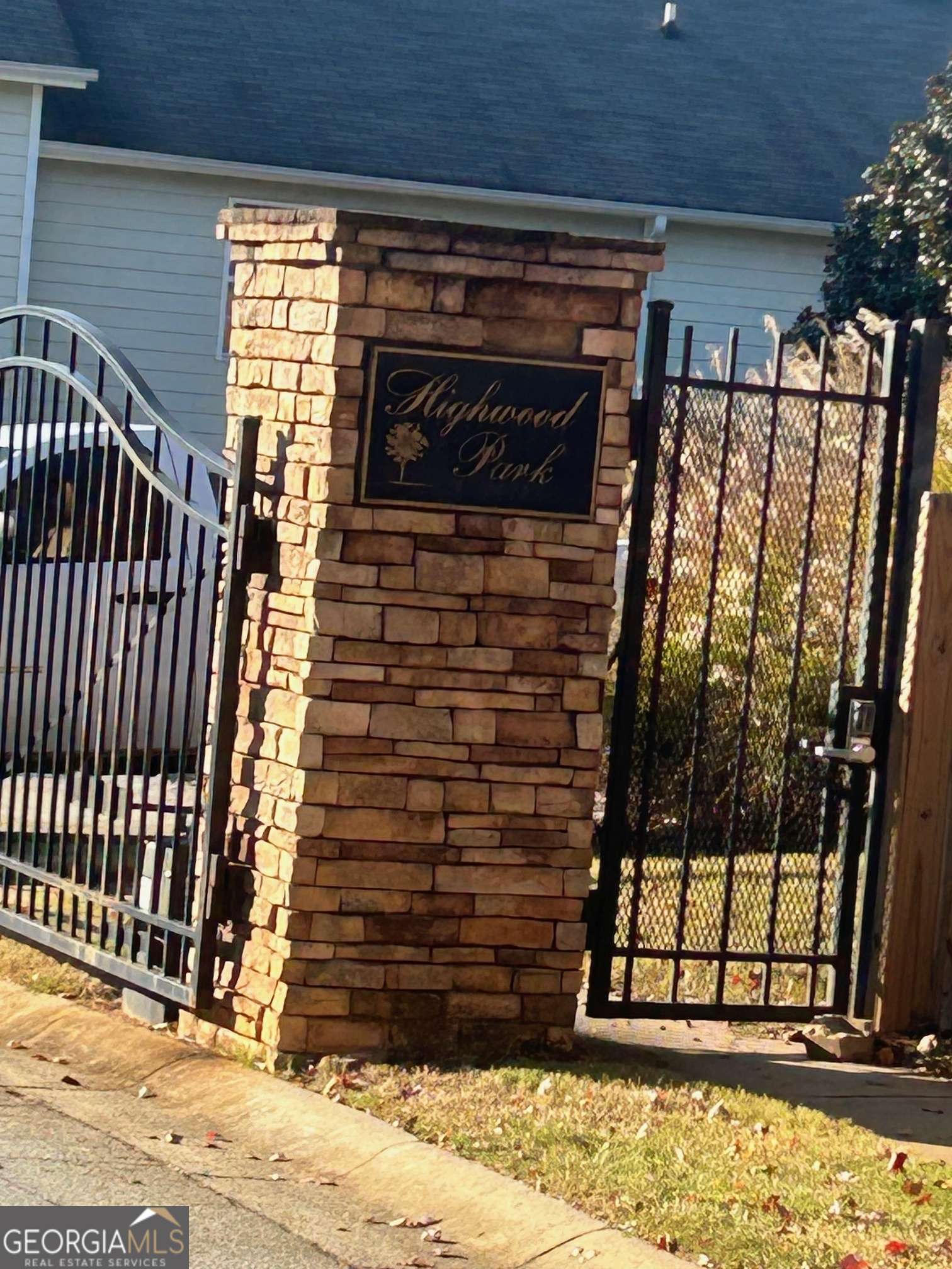 East Point, GA 30344,4155 Park Chase DR