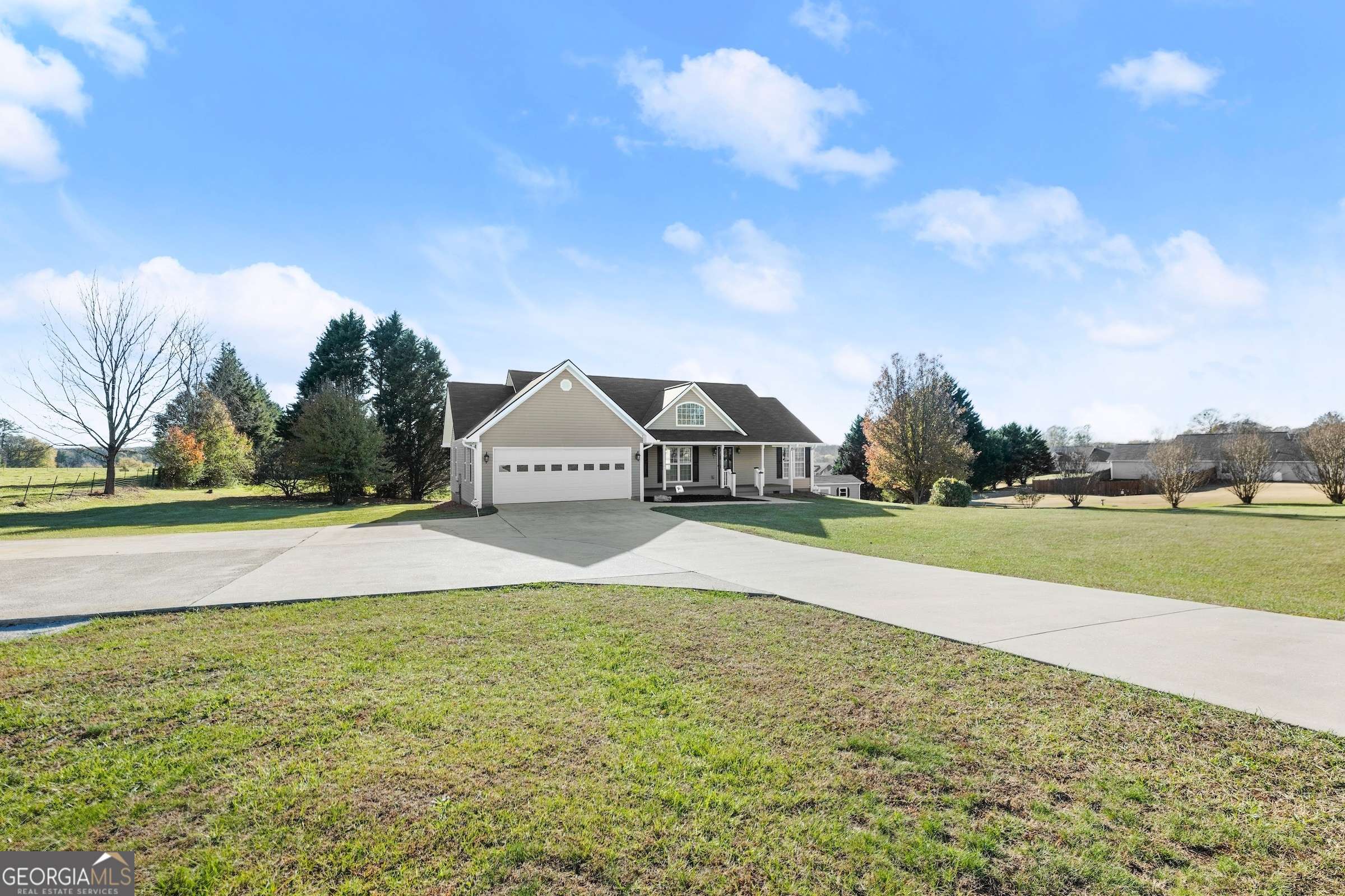 Mount Airy, GA 30563,1884 Hazel Creek