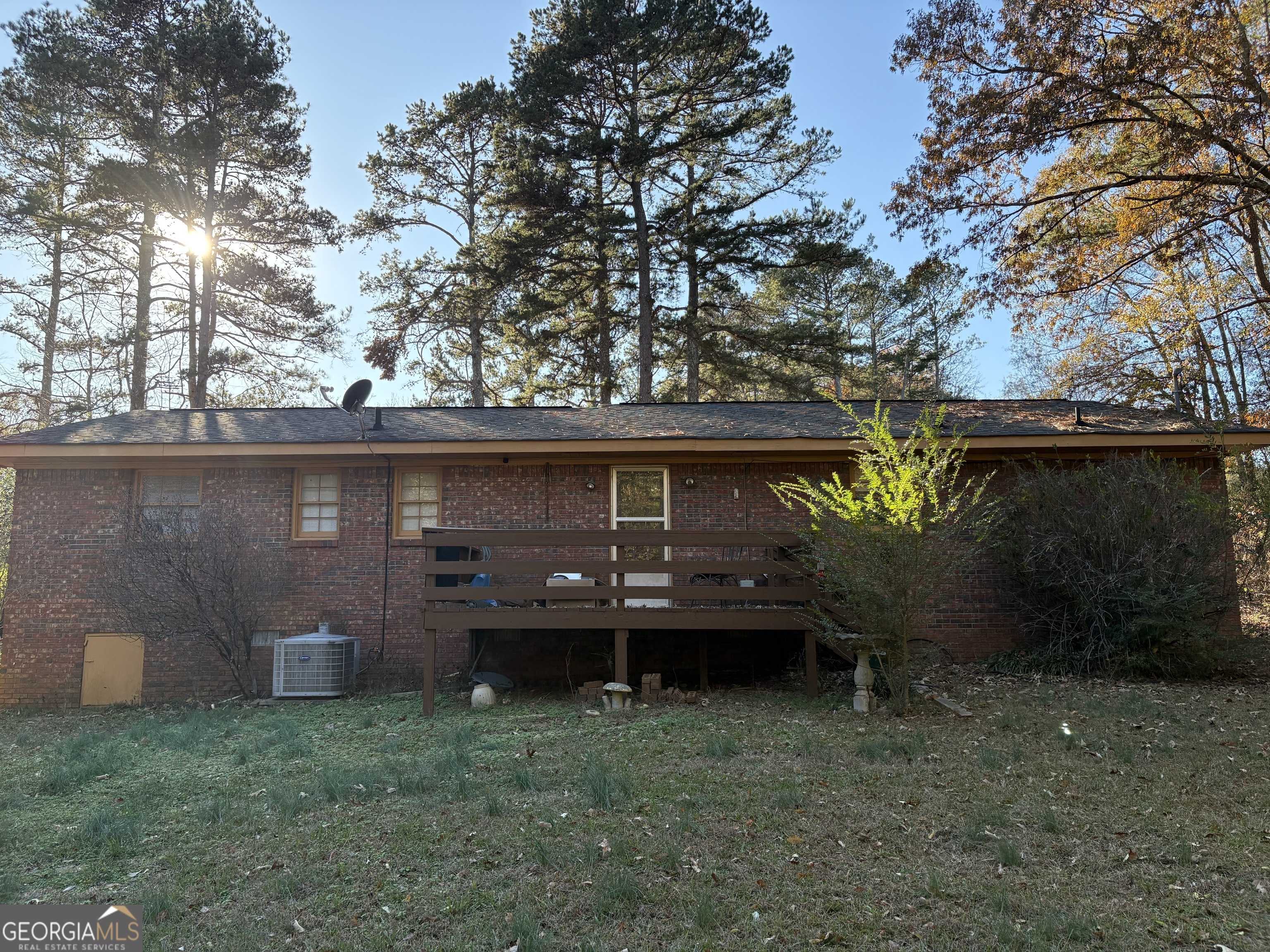 Statham, GA 30666,1040 Lee