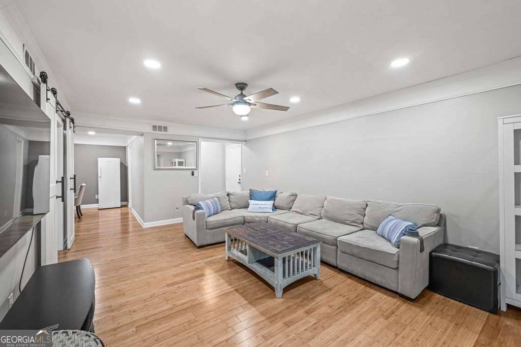 Sandy Springs, GA 30328,6851 Roswell RD #I18