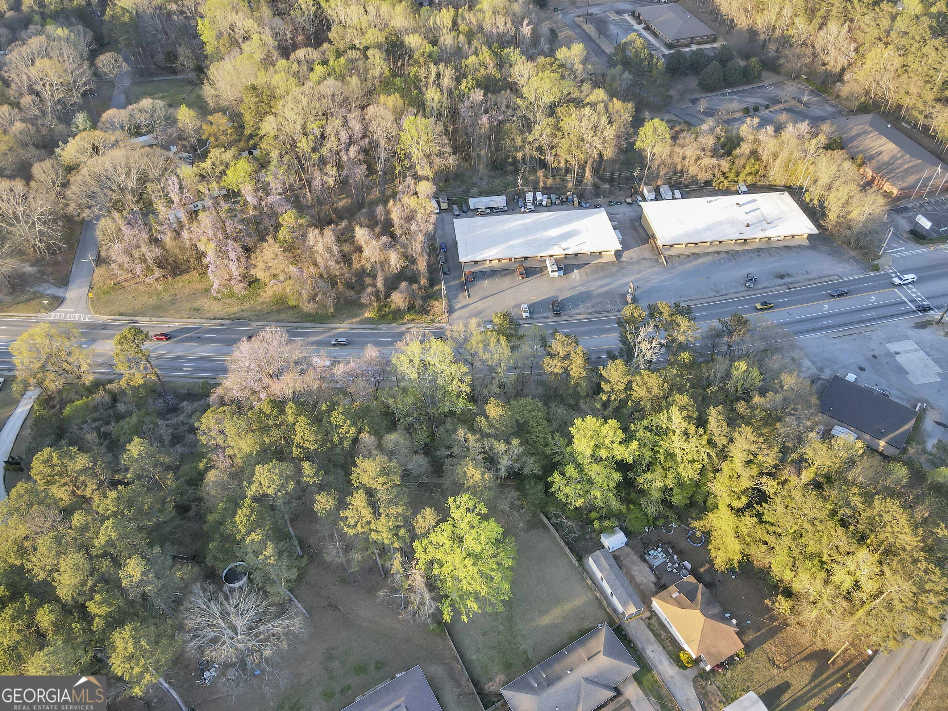 Mableton, GA 30126,1587 Veterans Memorial