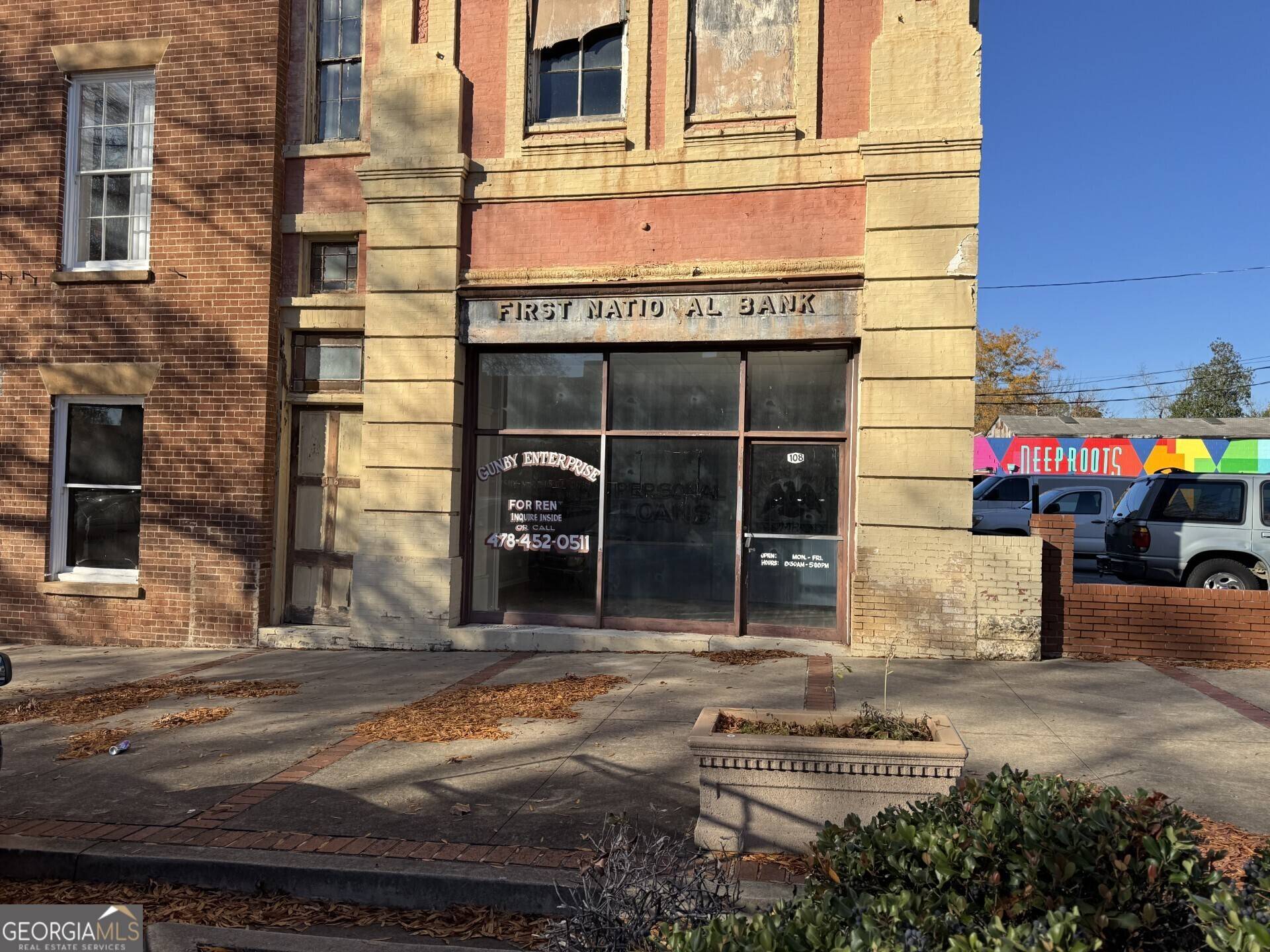 Milledgeville, GA 31061,108 E Hancock ST