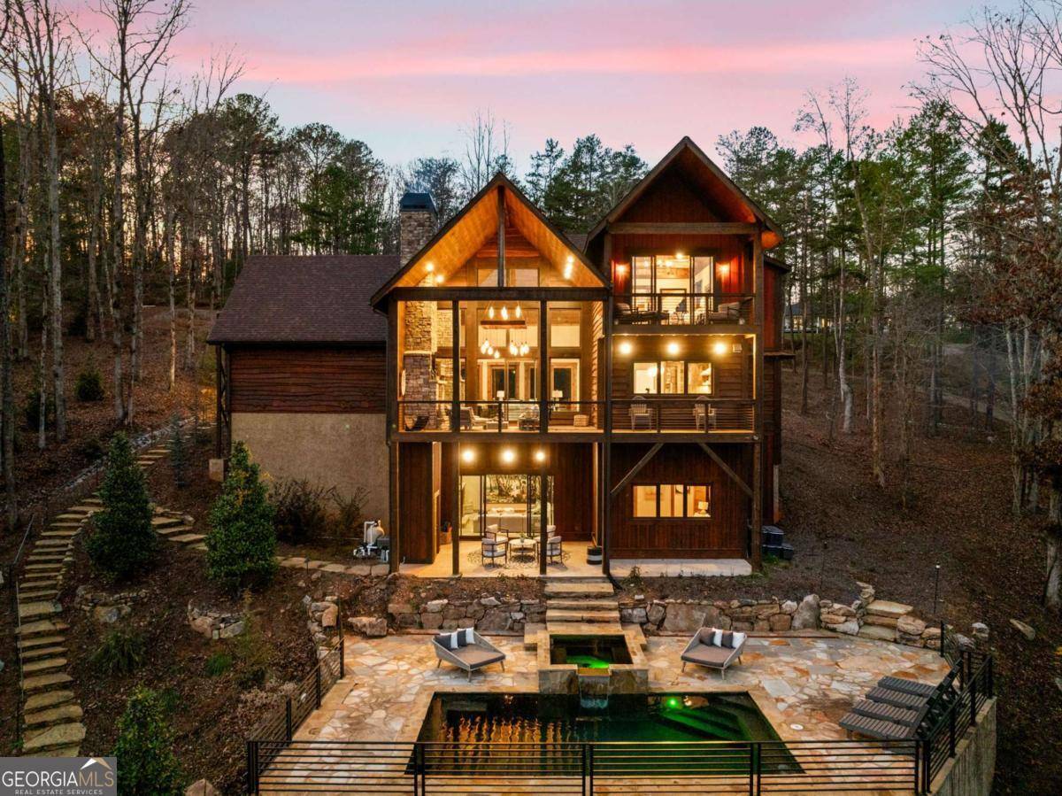 Blue Ridge, GA 30513,450 Miracle LN