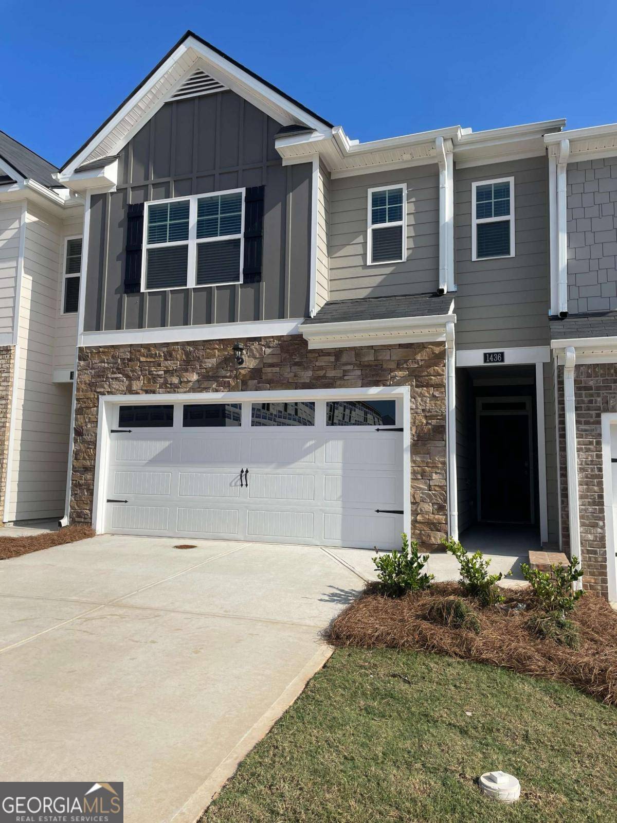 Lawrenceville, GA 30045,1090 CADES WALK #178