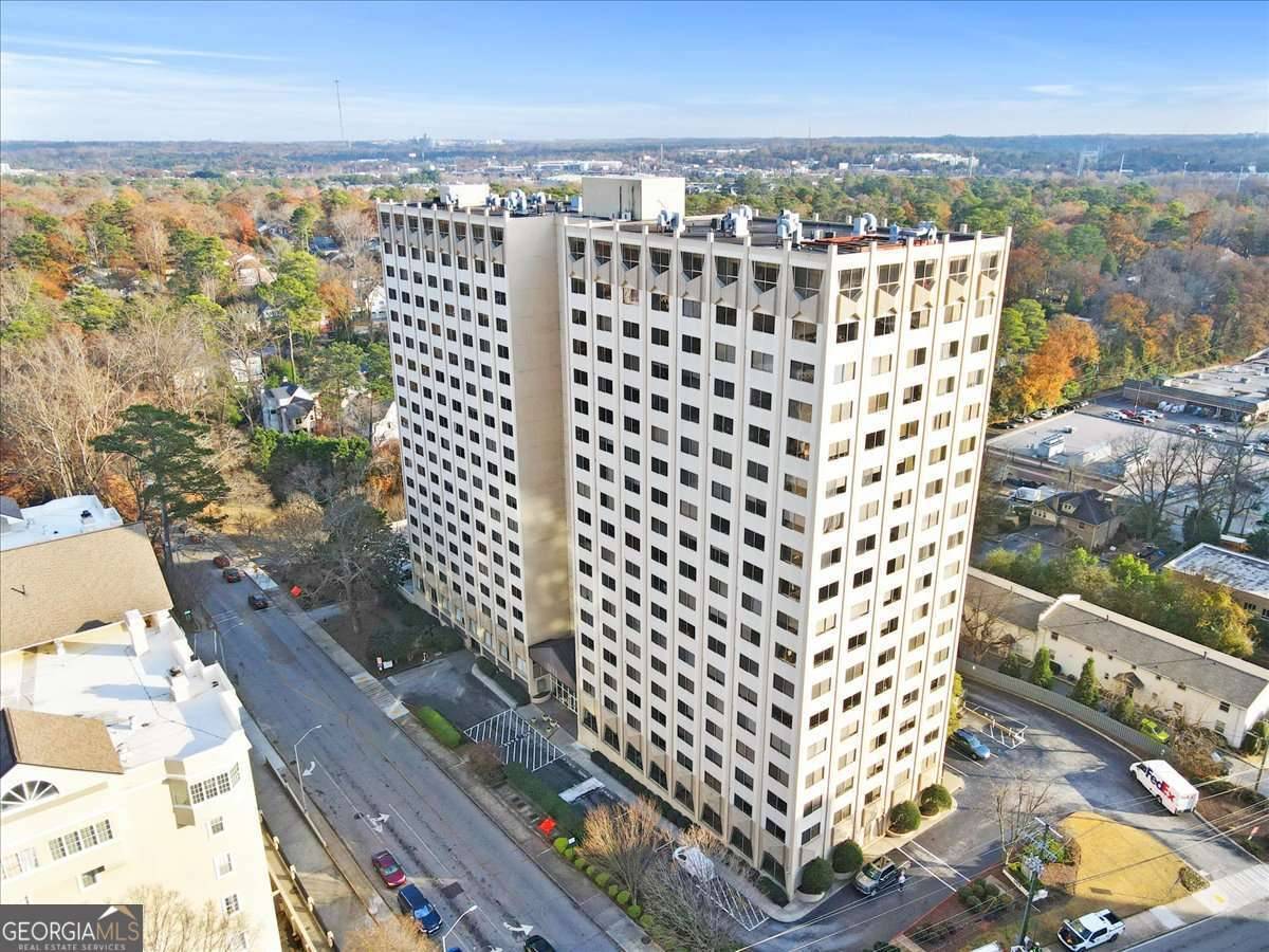 Atlanta, GA 30305,2479 Peachtree RD NE #1102