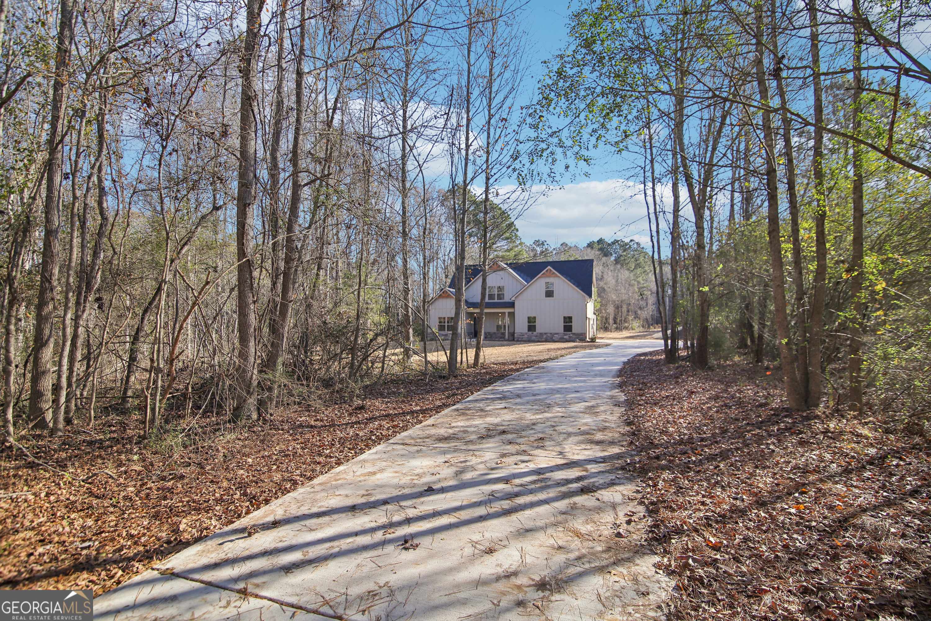 Concord, GA 30206,233 Irish Hill Drive