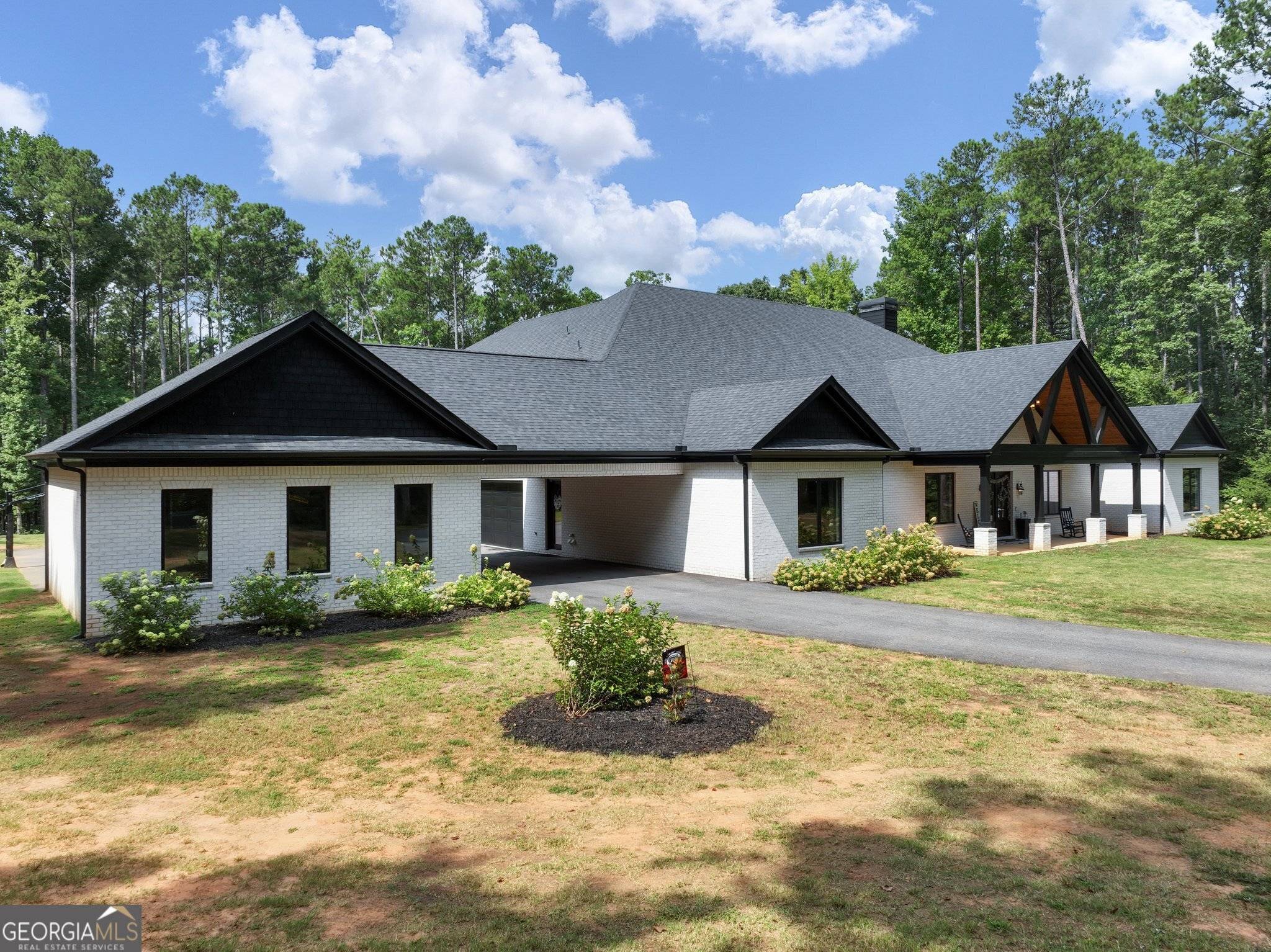 Loganville, GA 30052,530 Penny LN