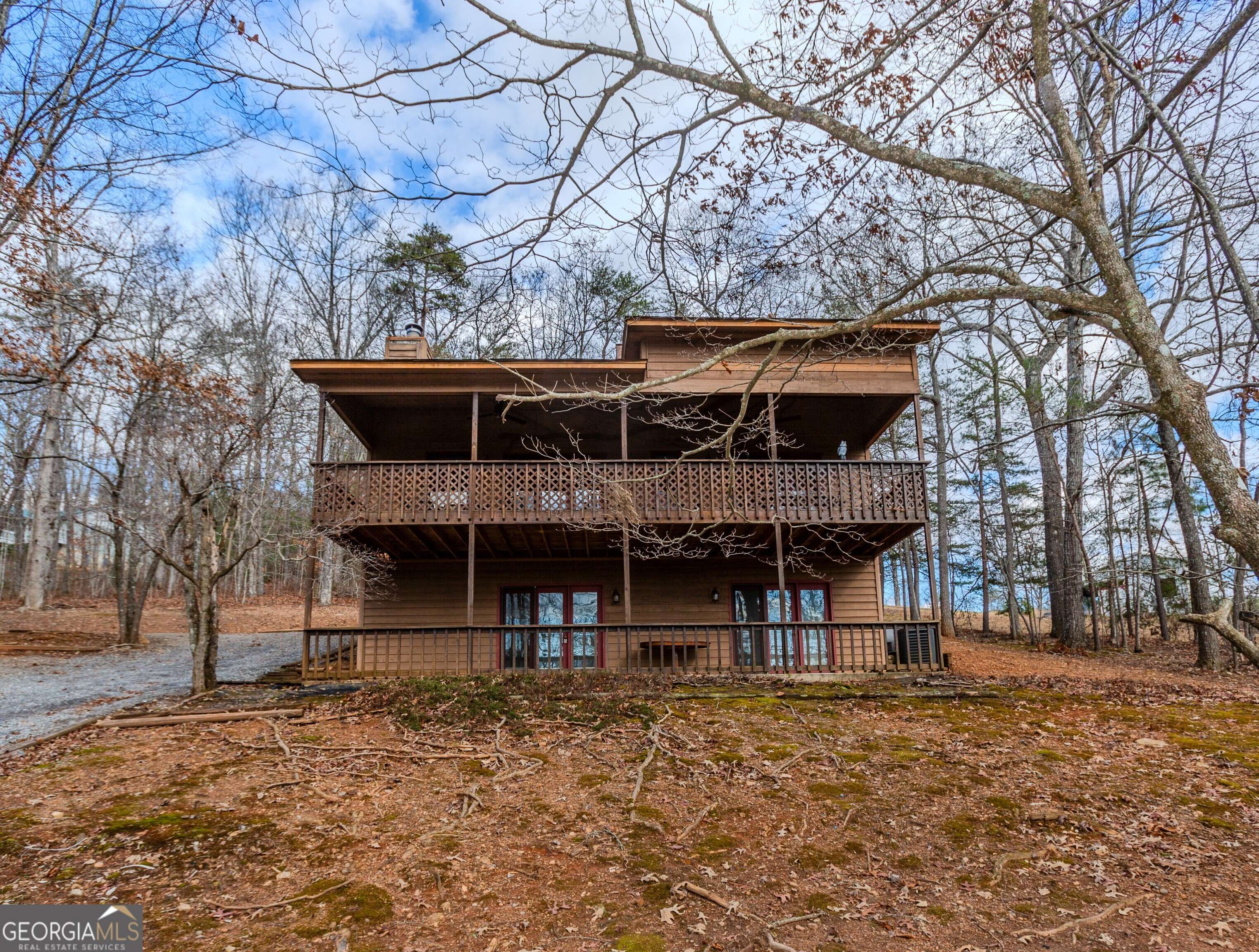 Hiawassee, GA 30546,696 McRidge