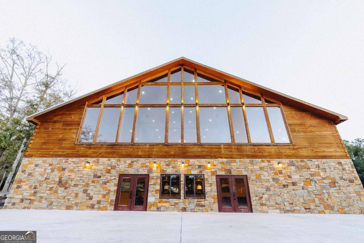 Waycross, GA 31503,3817 Central AVE