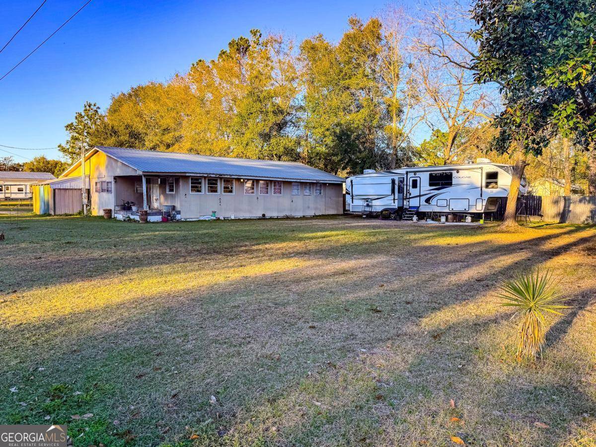 Jesup, GA 31545,24 Sangster