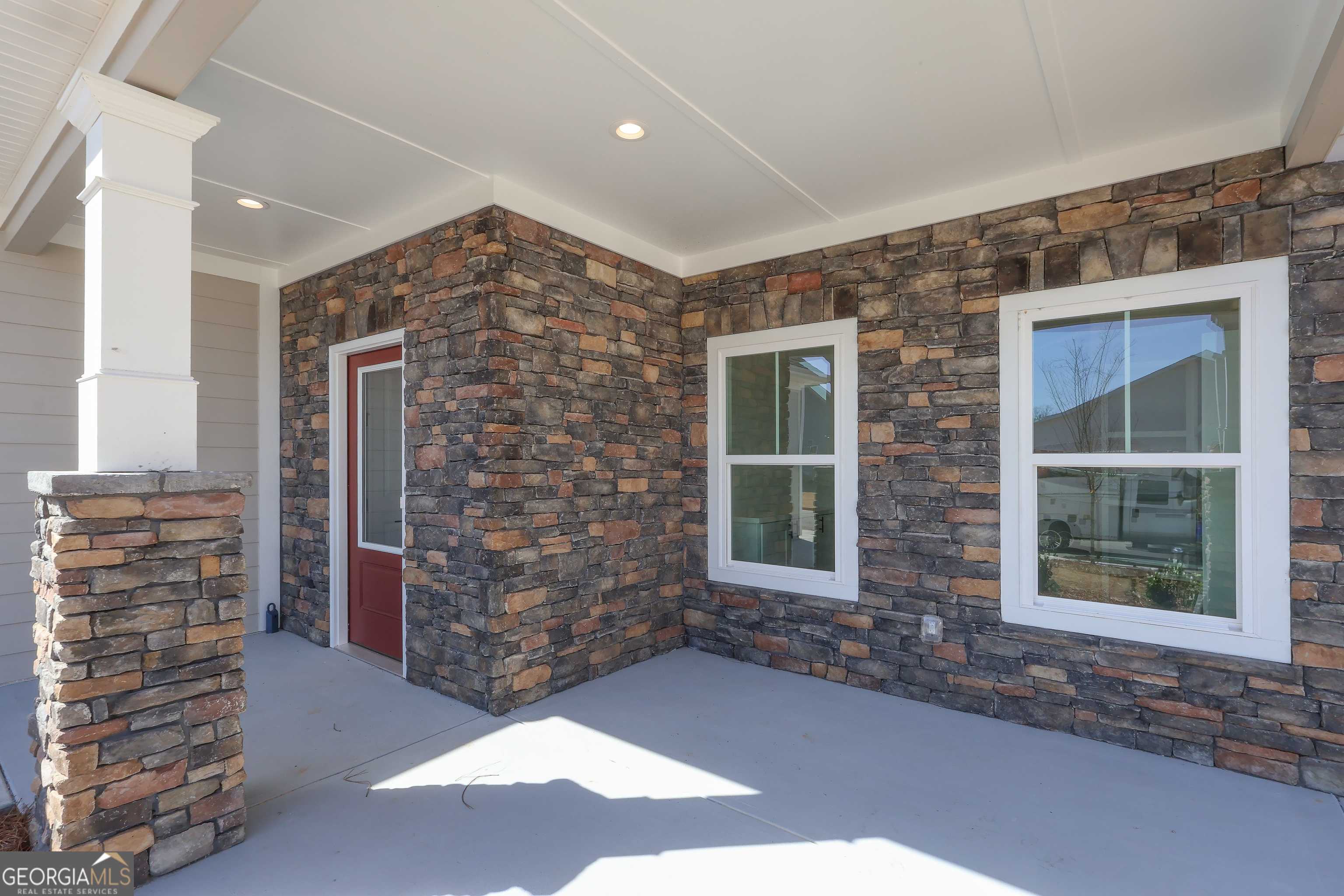 Senoia, GA 30276,170 Redhaven DR