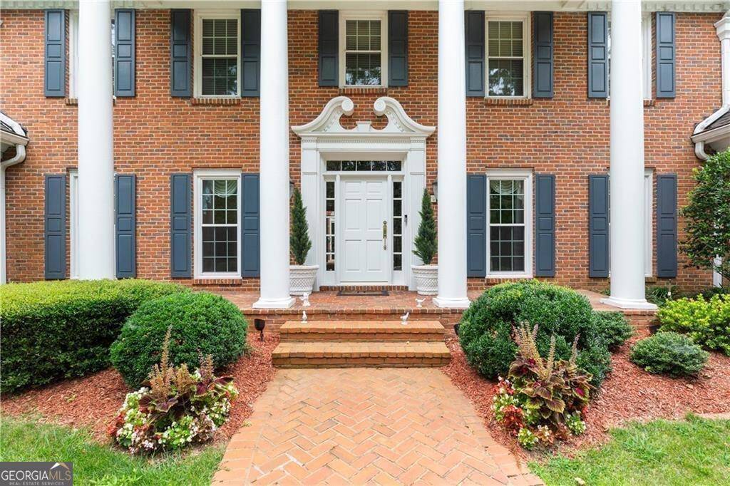 Sandy Springs, GA 30328,1120 Heards Ferry RD