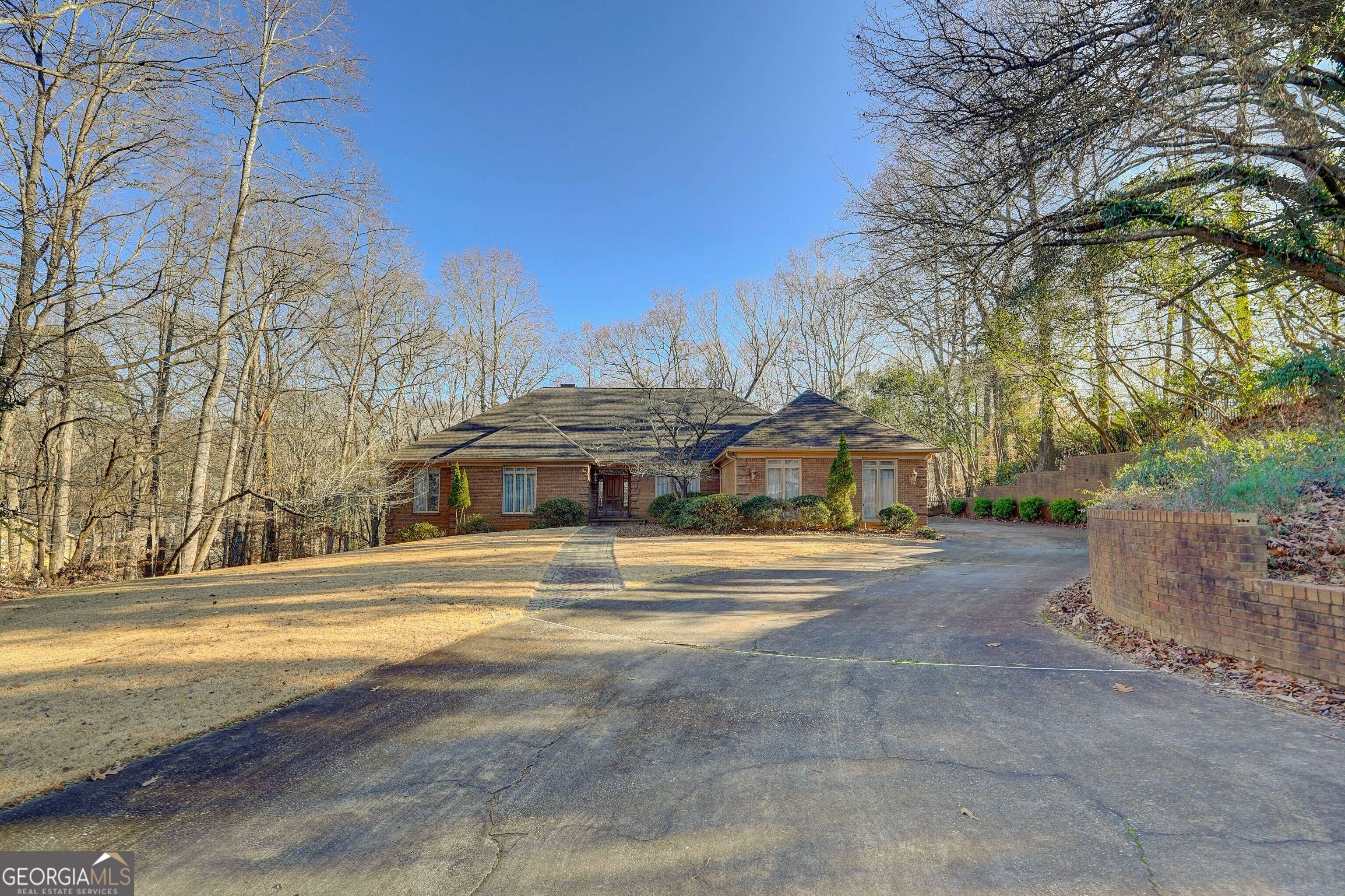 Sandy Springs, GA 30350,325 Yellowroot LN