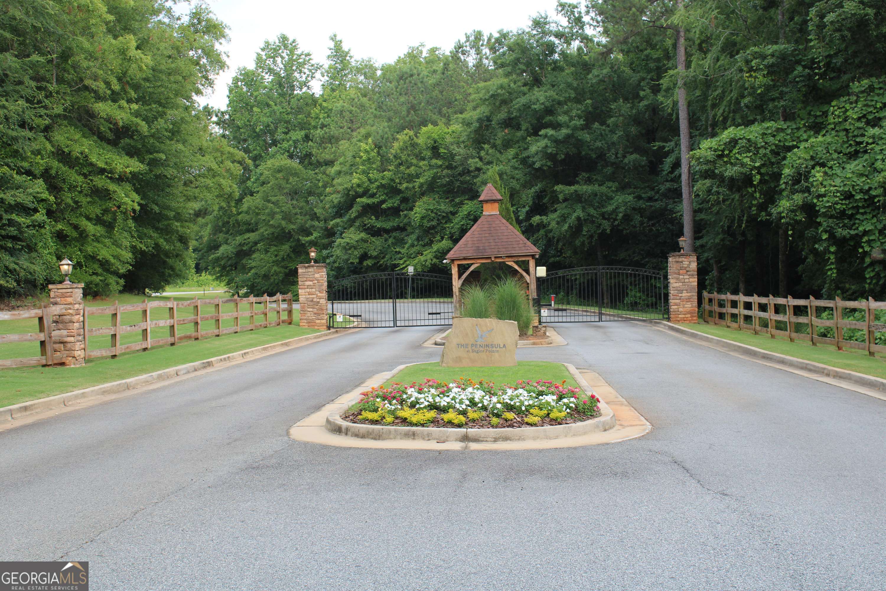Macon, GA 31220,511 Bluewater Bay DR
